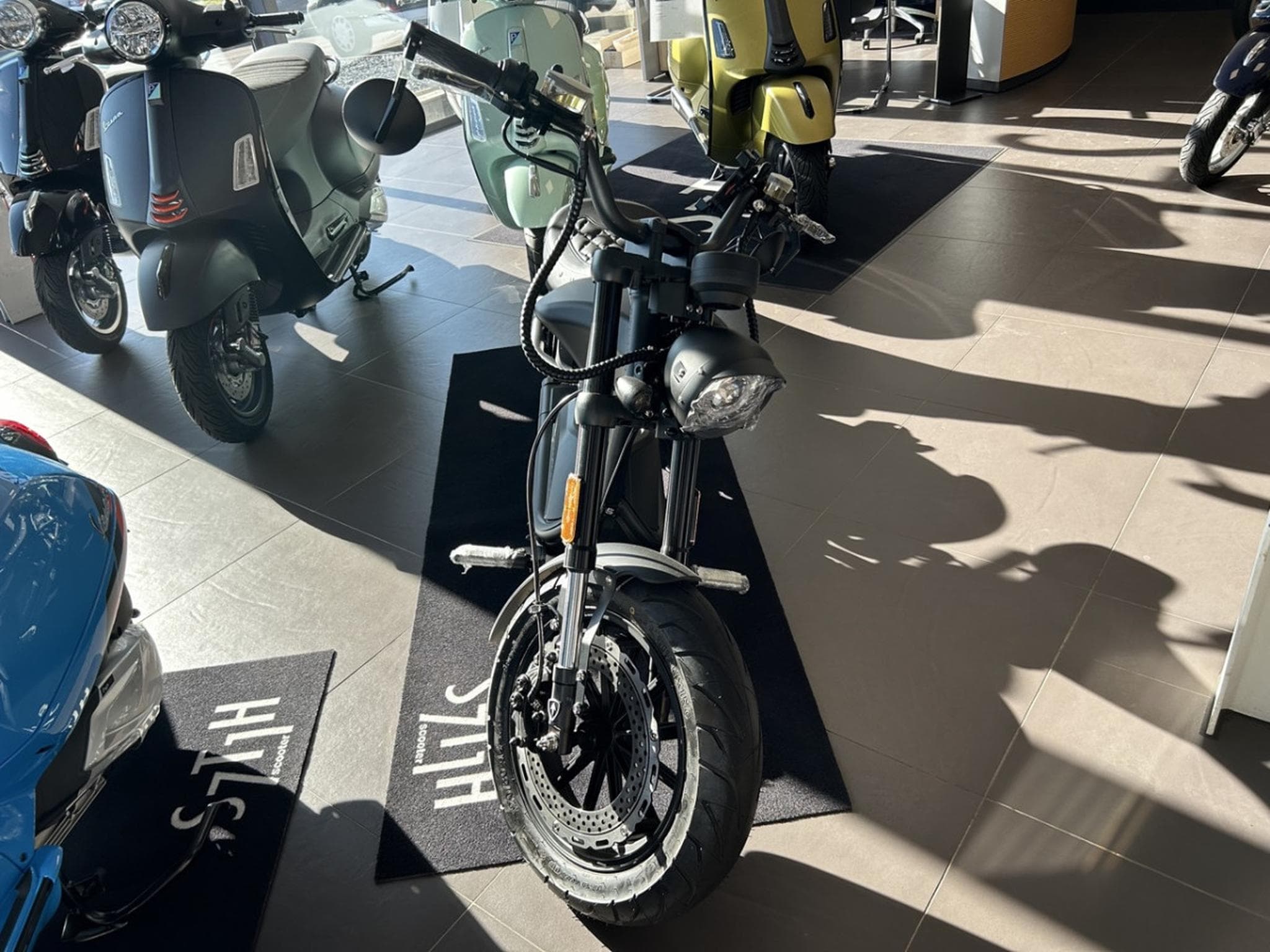 Mangosteen MP-1 E-Scooter (2026) - Photo 6
