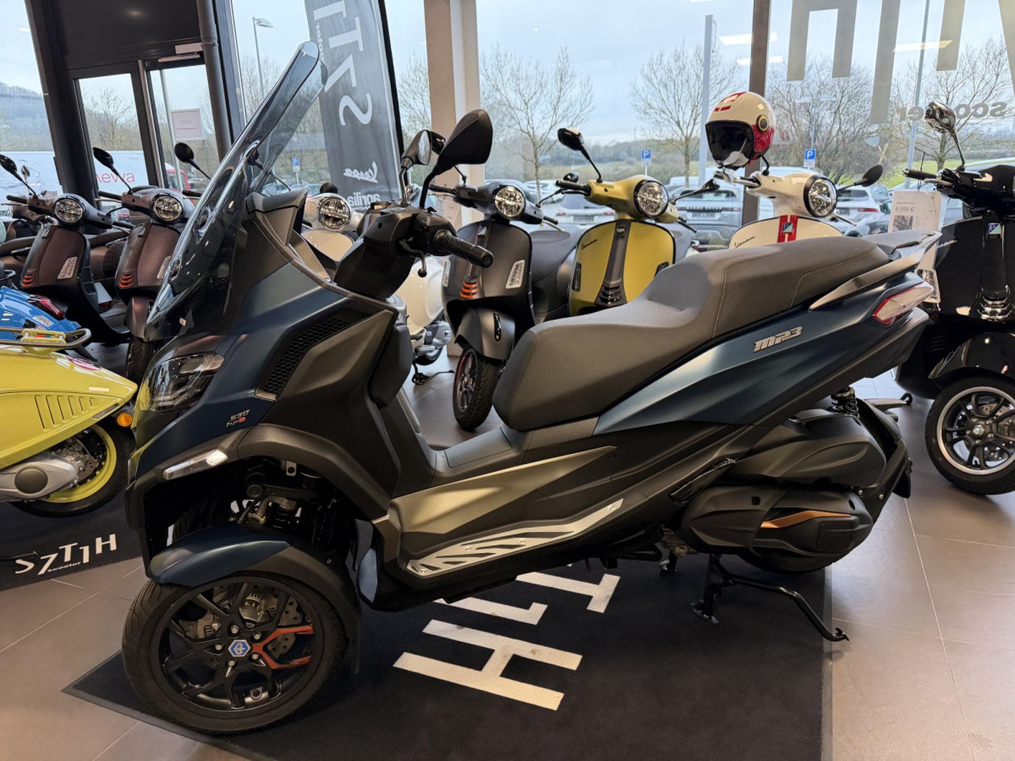 Piaggio MP3 (2026) - Photo 3