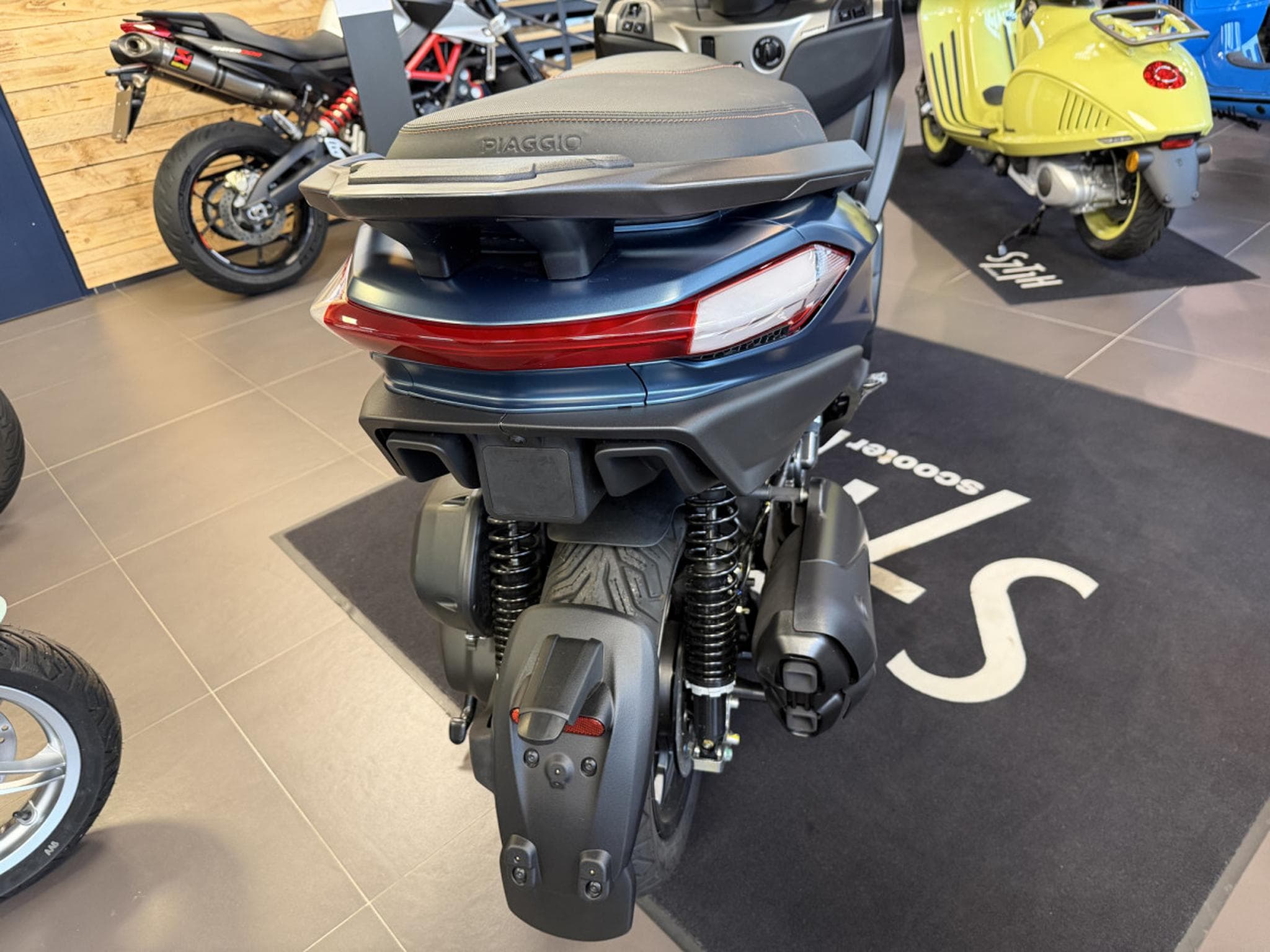 Piaggio MP3 (2026) - Photo 7