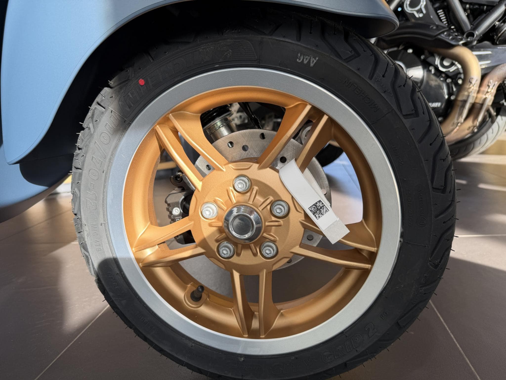 Vespa Primavera OFFICINA 8 (2026) - Photo 2