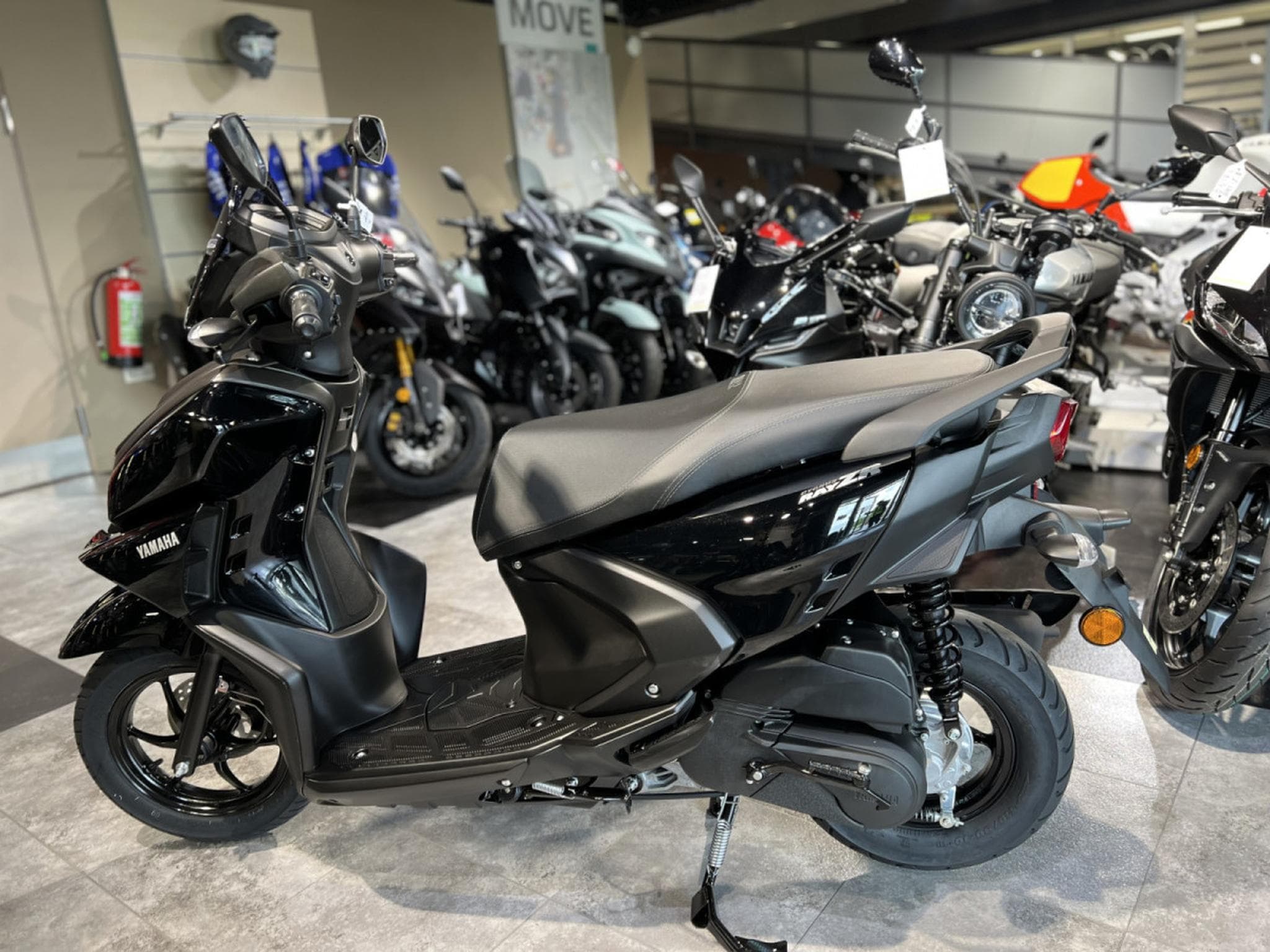 Yamaha RayZR 125 (2026) - Foto 4