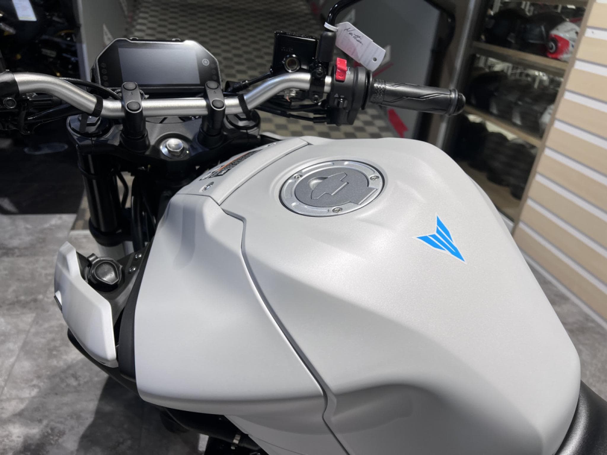 Yamaha MT03 (2026) - Photo 6