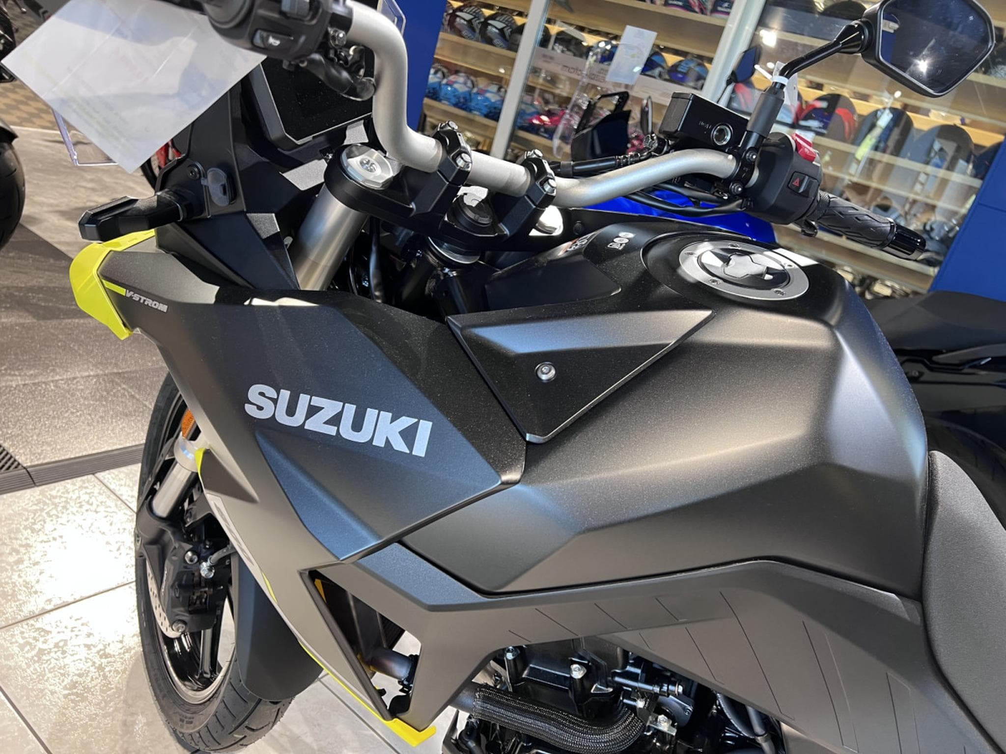 Suzuki V-Strom 800 (2026) - Photo 6