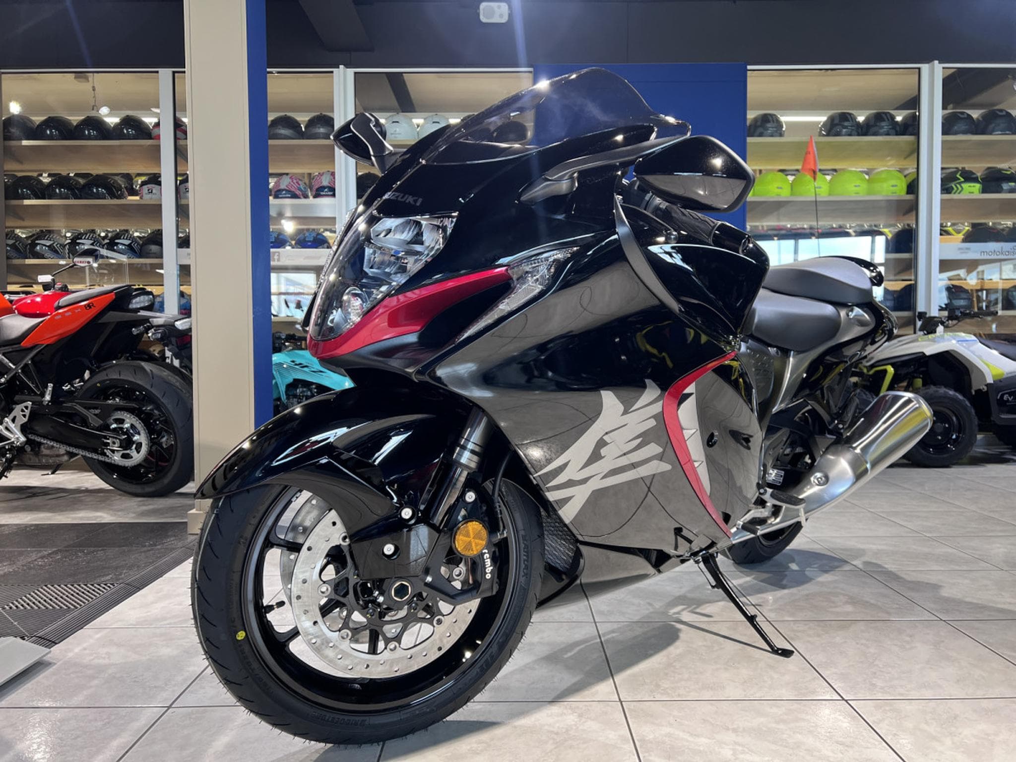 Suzuki Hayabusa 1300 (2026) - Photo 2