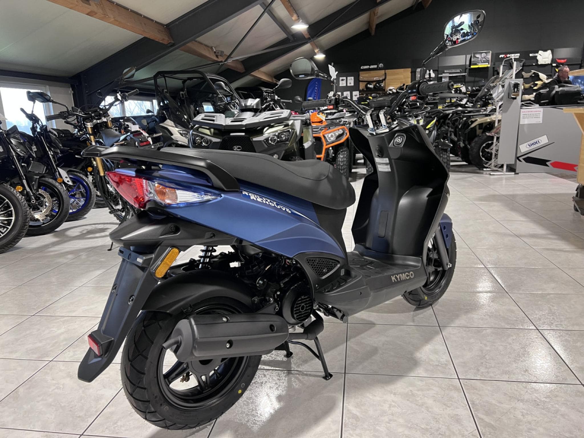Kymco Agility RENOUVO CLASSE B 4T 45KM/H (2026) - Photo 3