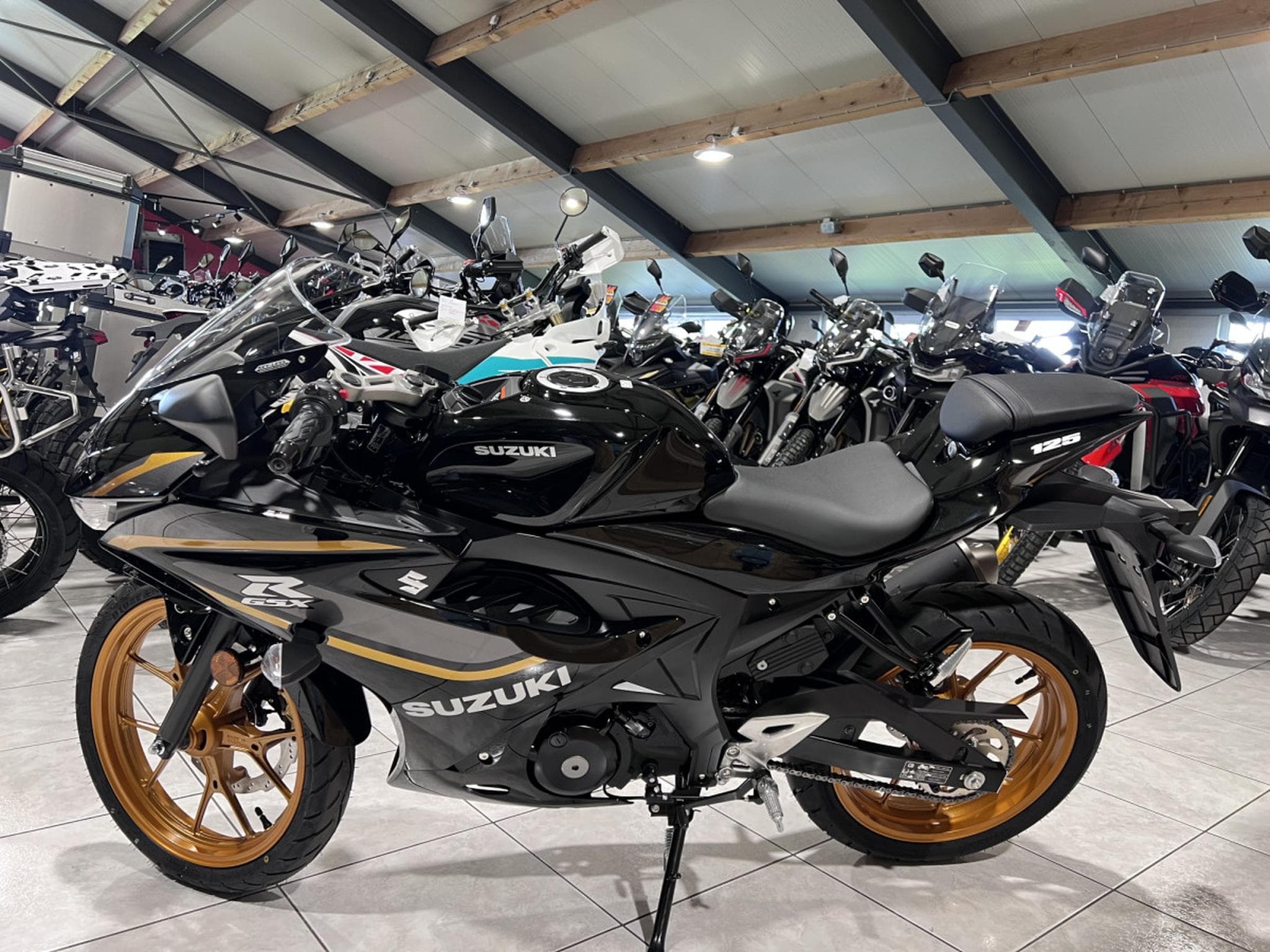 Suzuki GSXR (2026) - Photo 4