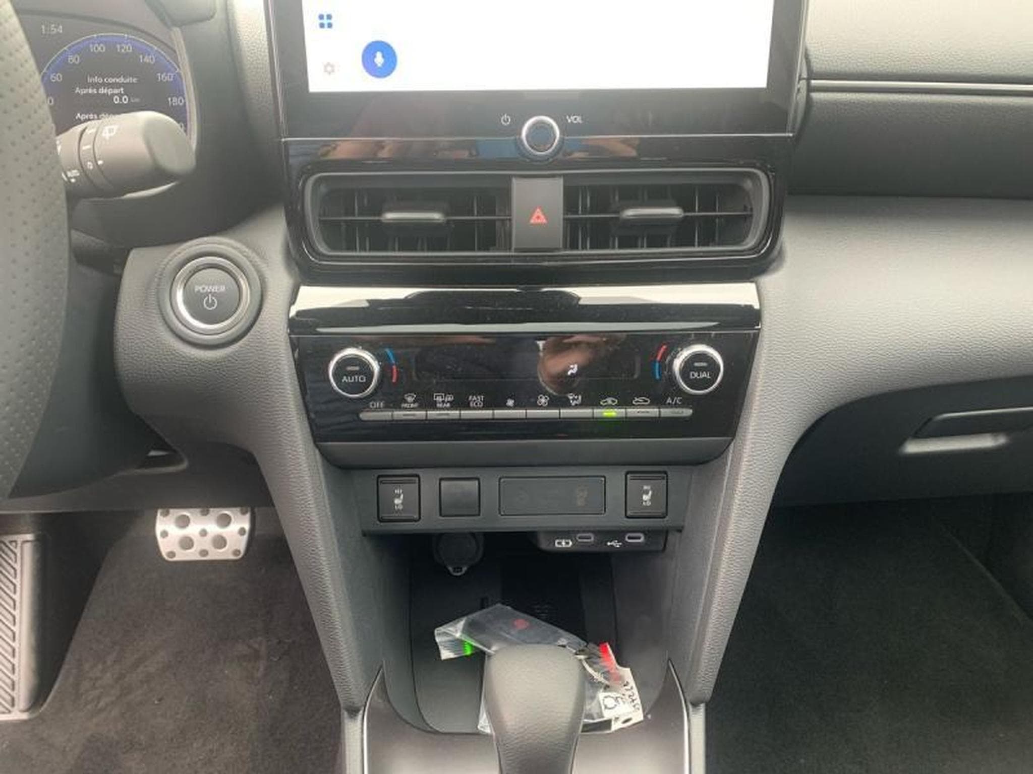 Toyota Yaris Cross Design GR Sport (2026) - Photo 16