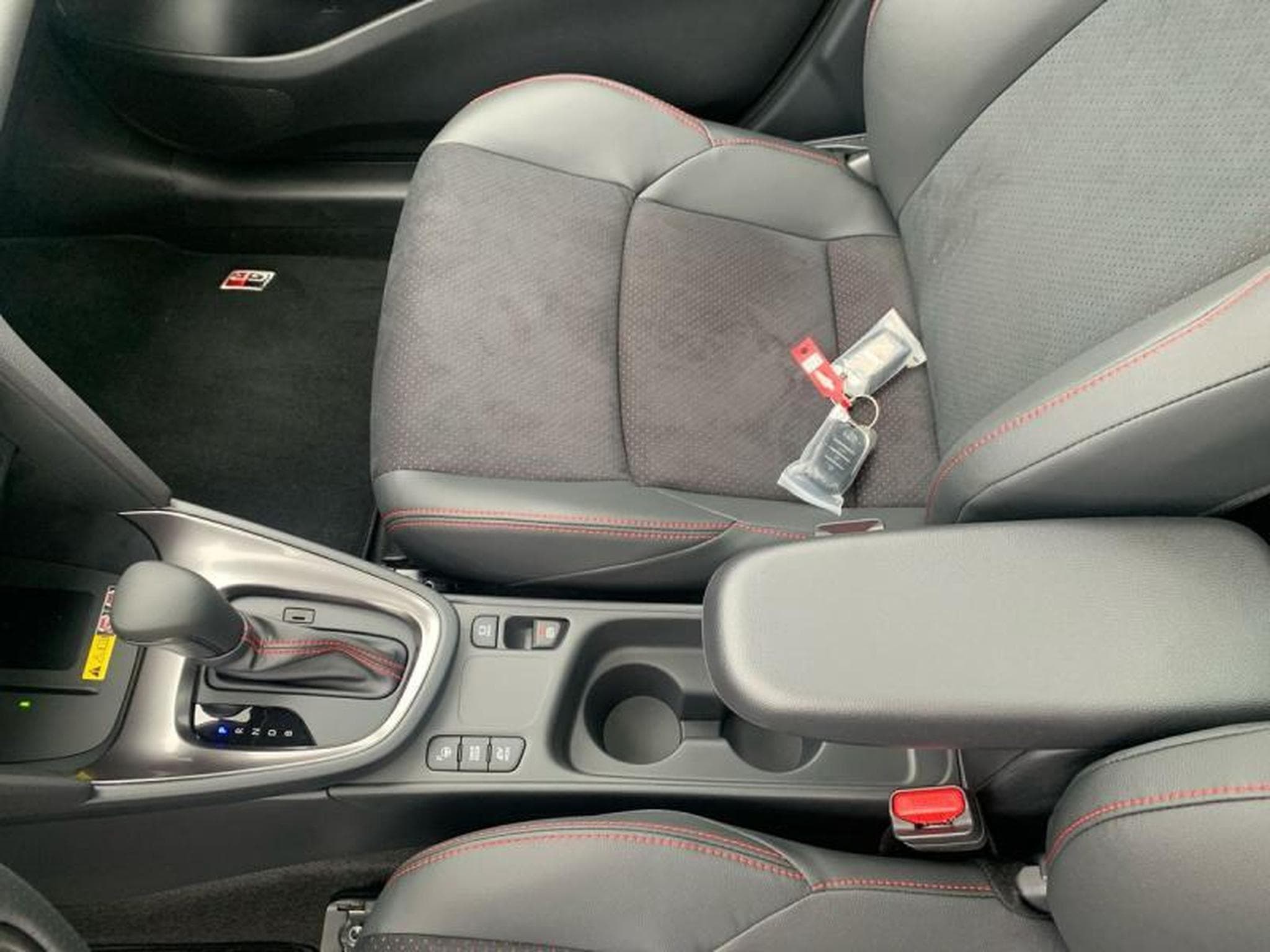 Toyota Yaris Cross Design GR Sport (2026) - Photo 22