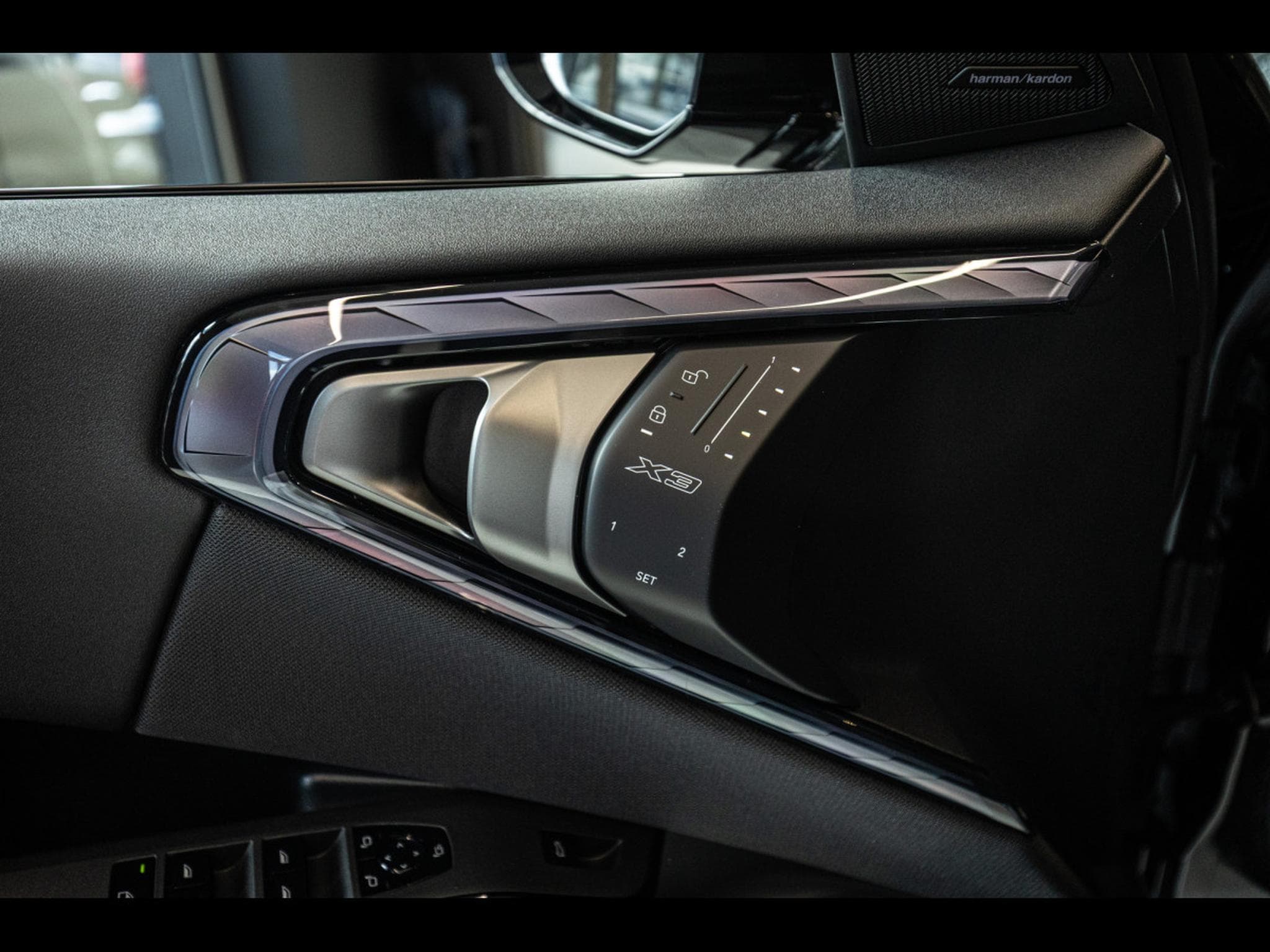 BMW X3 I XDRIVE (G45) STEPTRONIC (398 CH) - BLACK SAPPHIRE METALLIC (2025) - Photo 24