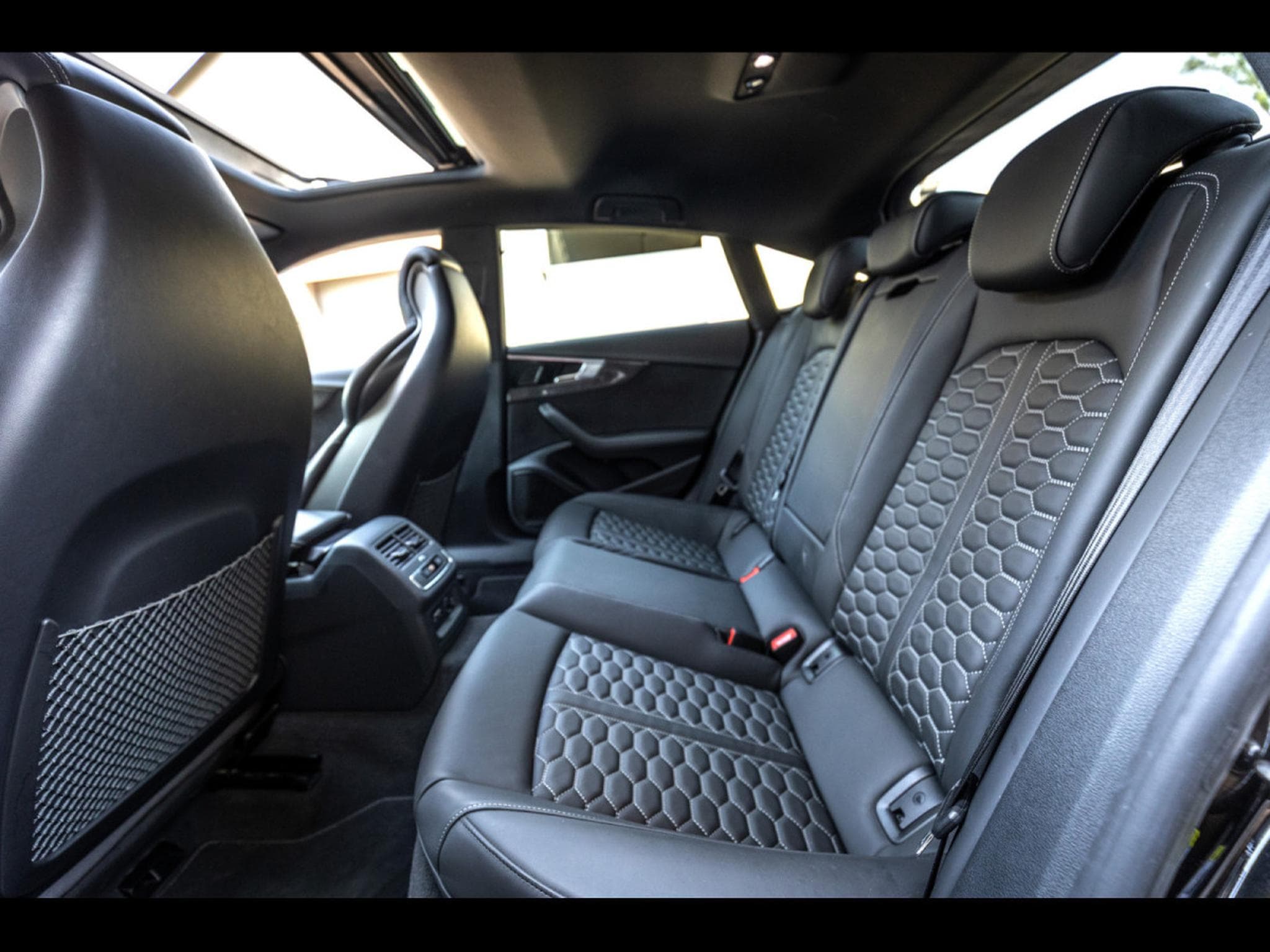 Audi RS5 SPORTBACK 2.9 TFSI QUATTRO TIPTRONIC - PACK DESIGN BLACK PLU (2022) - Photo 12