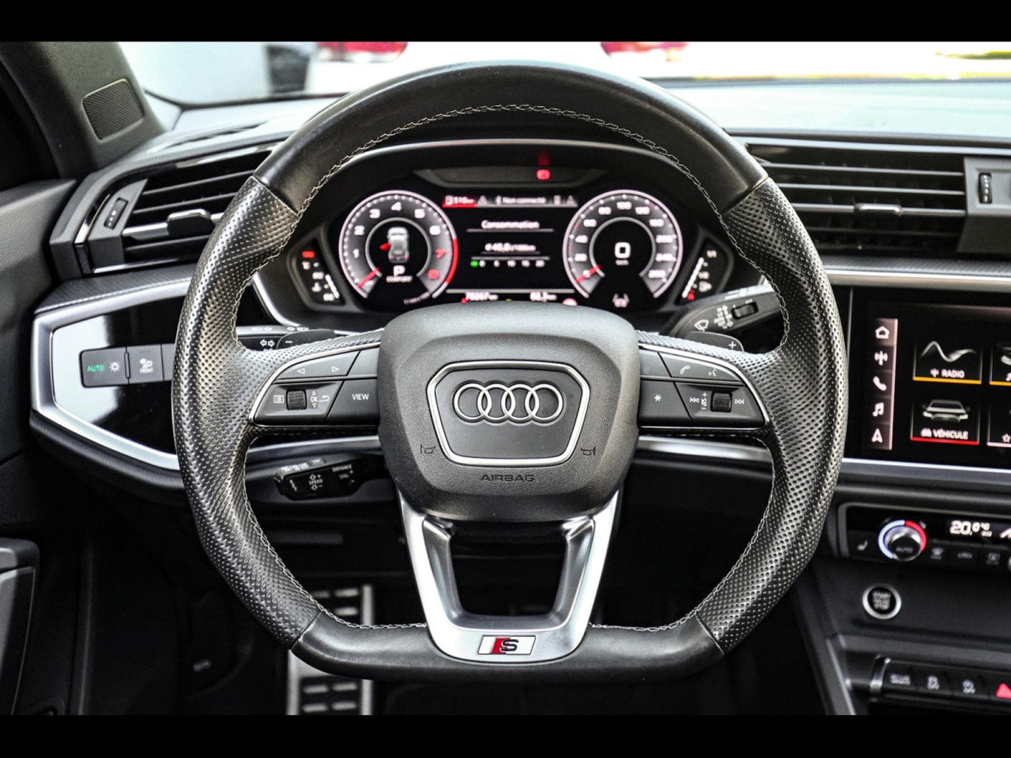 Audi Q3 45 2.0 TFSI (245 CH) QUATTRO S-TRONIC S-LINE - CHRONOS GREY (2021) - Photo 12
