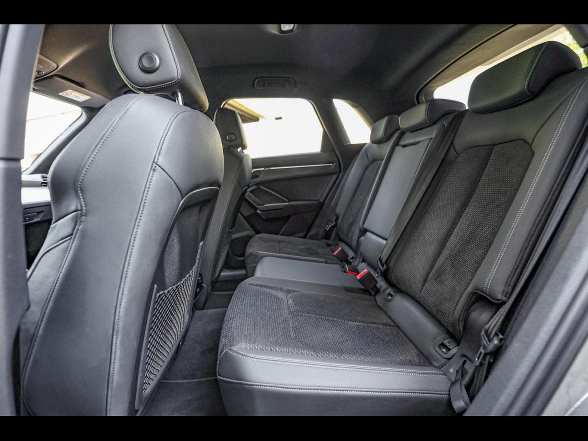 Audi Q3 45 2.0 TFSI (245 CH) QUATTRO S-TRONIC S-LINE - CHRONOS GREY (2021) - Photo 13