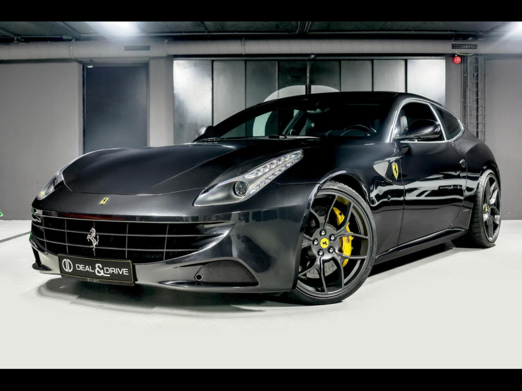 Ferrari FF 6.2 V12 4RM (661 CH) - NOVITEC (2013) - Photo 1