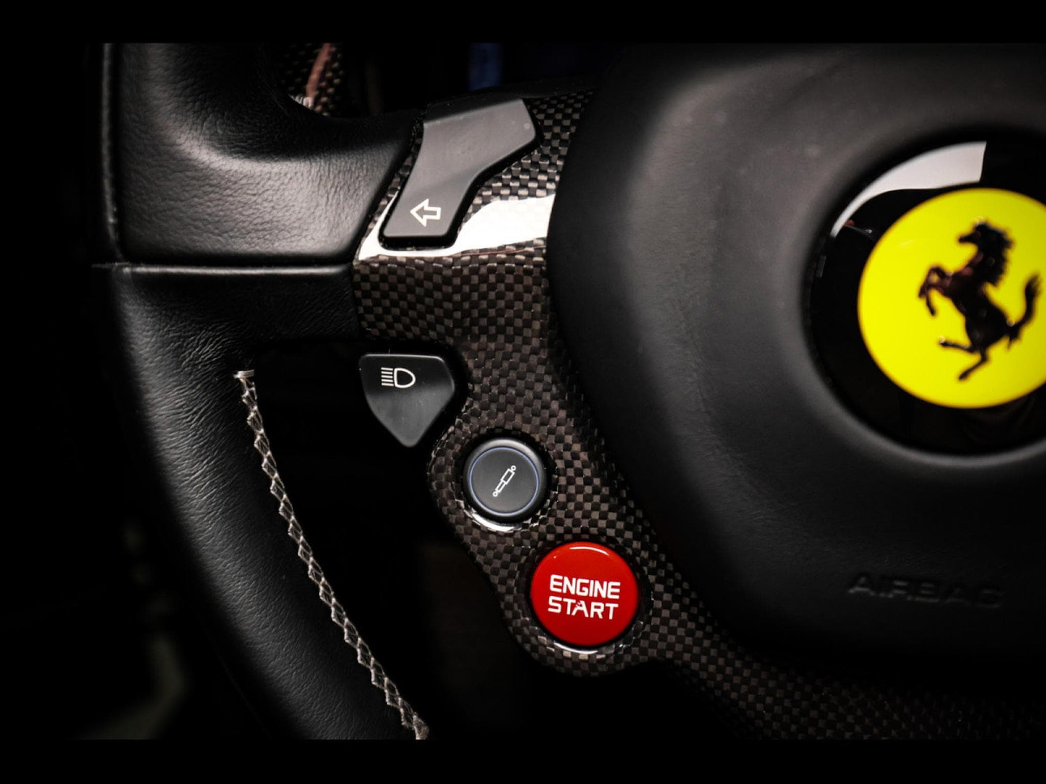 Ferrari FF 6.2 V12 4RM (661 CH) - NOVITEC (2013) - Photo 12