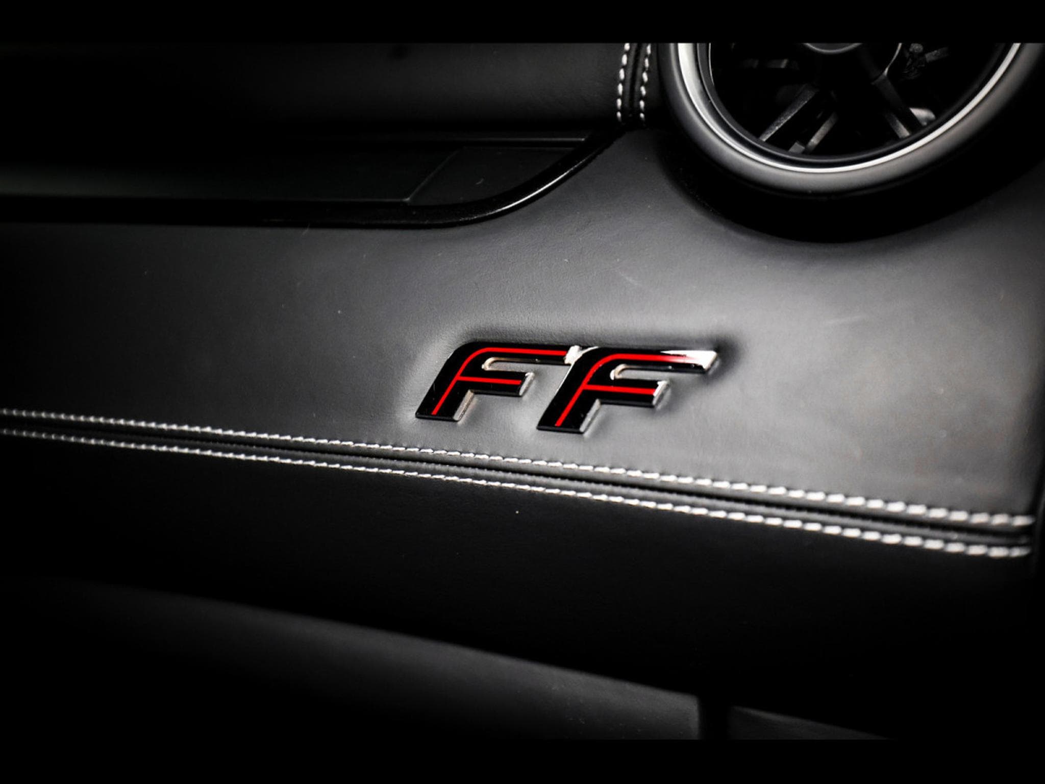 Ferrari FF 6.2 V12 4RM (661 CH) - NOVITEC (2013) - Photo 20