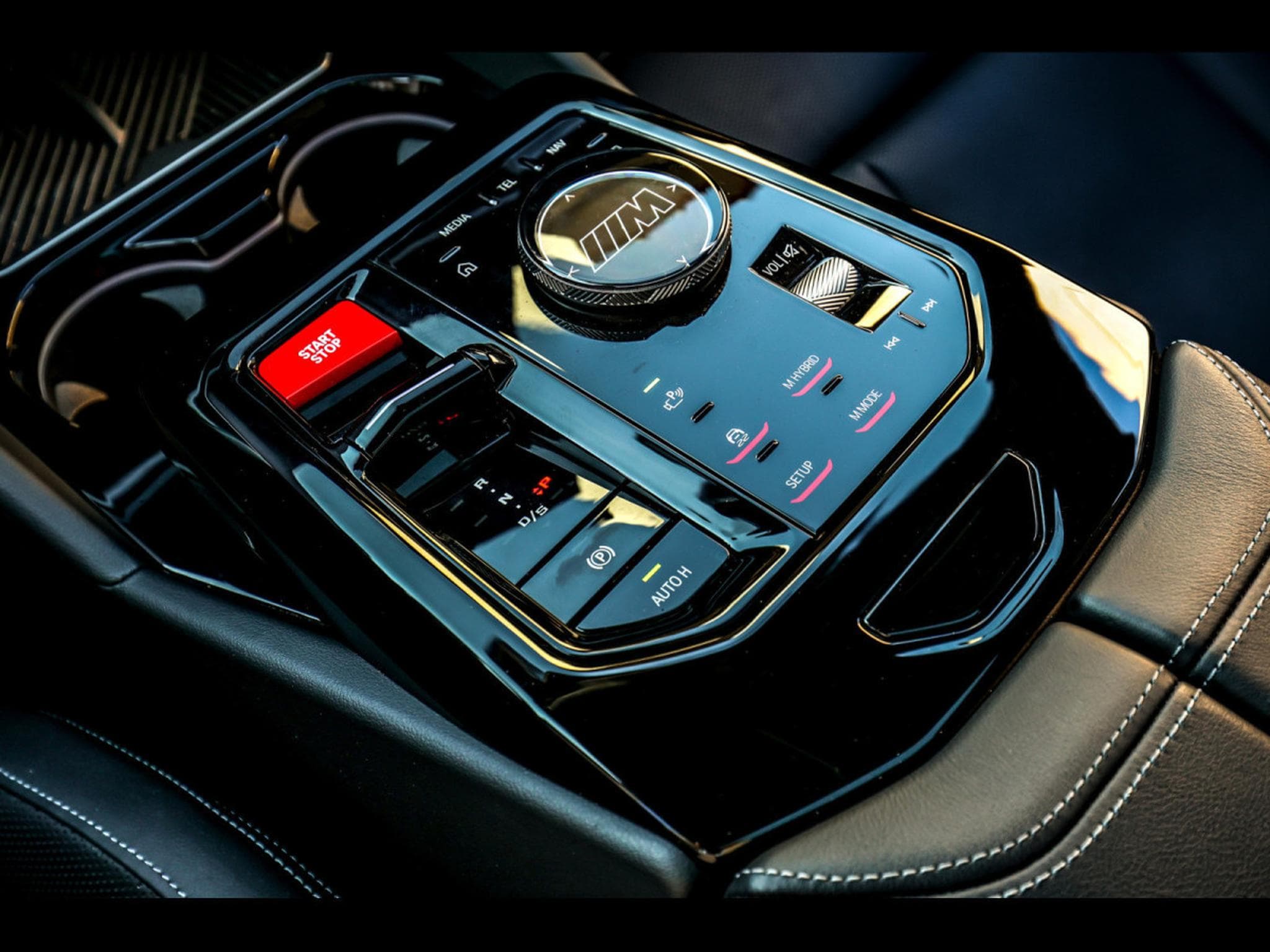 BMW M5 TOURING (G99) - BMW INDIVIDUAL GREY BLACK - PPF - IMMAT FR. (2025) - Photo 19