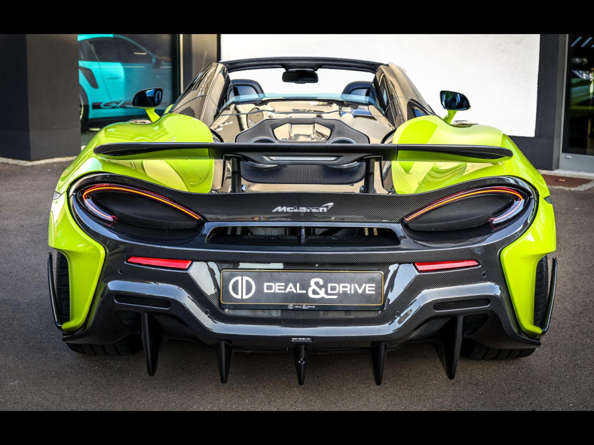 McLaren 600LT 3.8 V8 600 - PPF - LIME GREEN ELITE PAINT (2020) - Photo 4