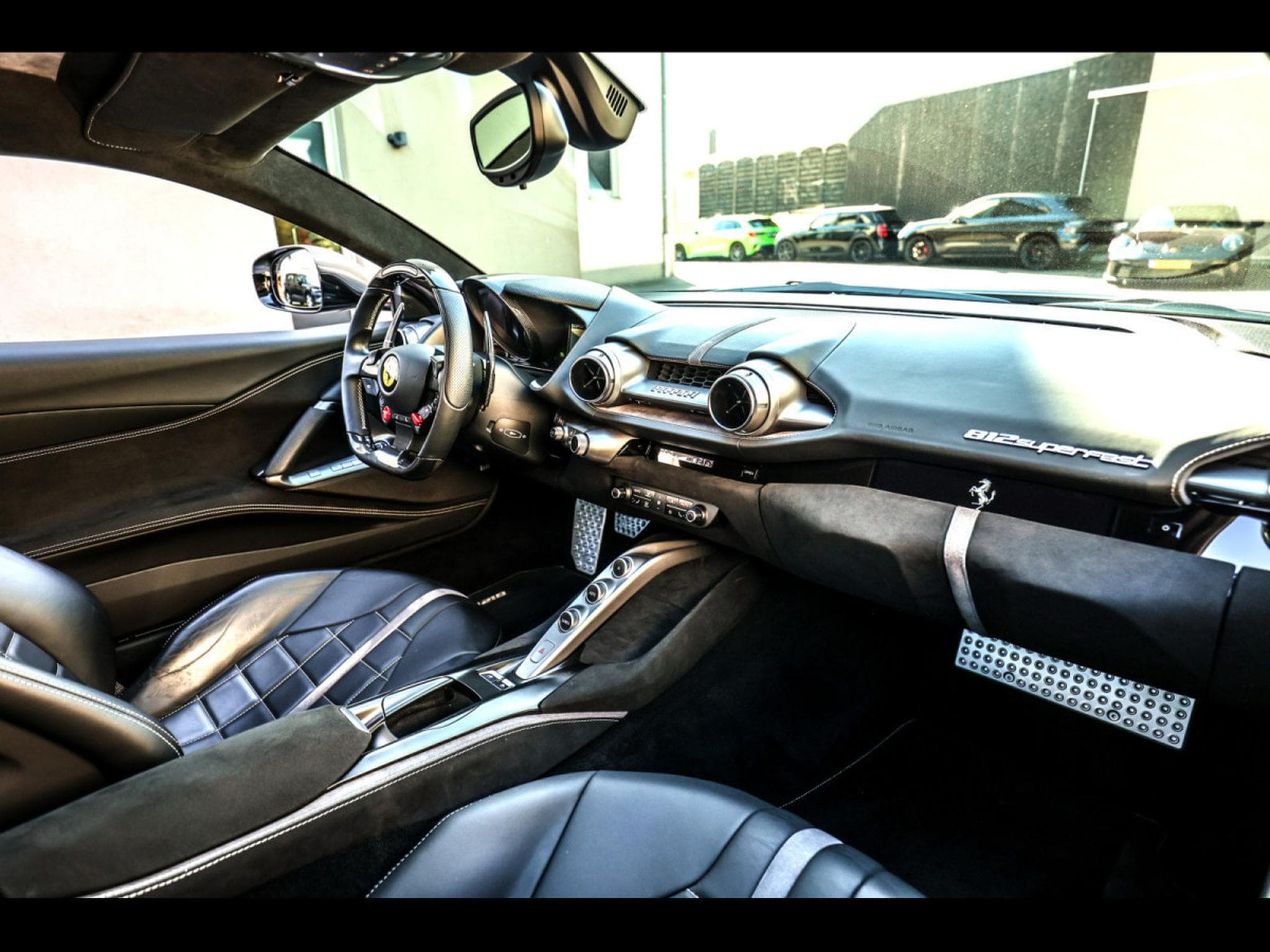 Ferrari 812 Superfast 6.5 V12 - POWER15 02/2027 - GRIGIO SILVERSTONE - P (2018) - Photo 19