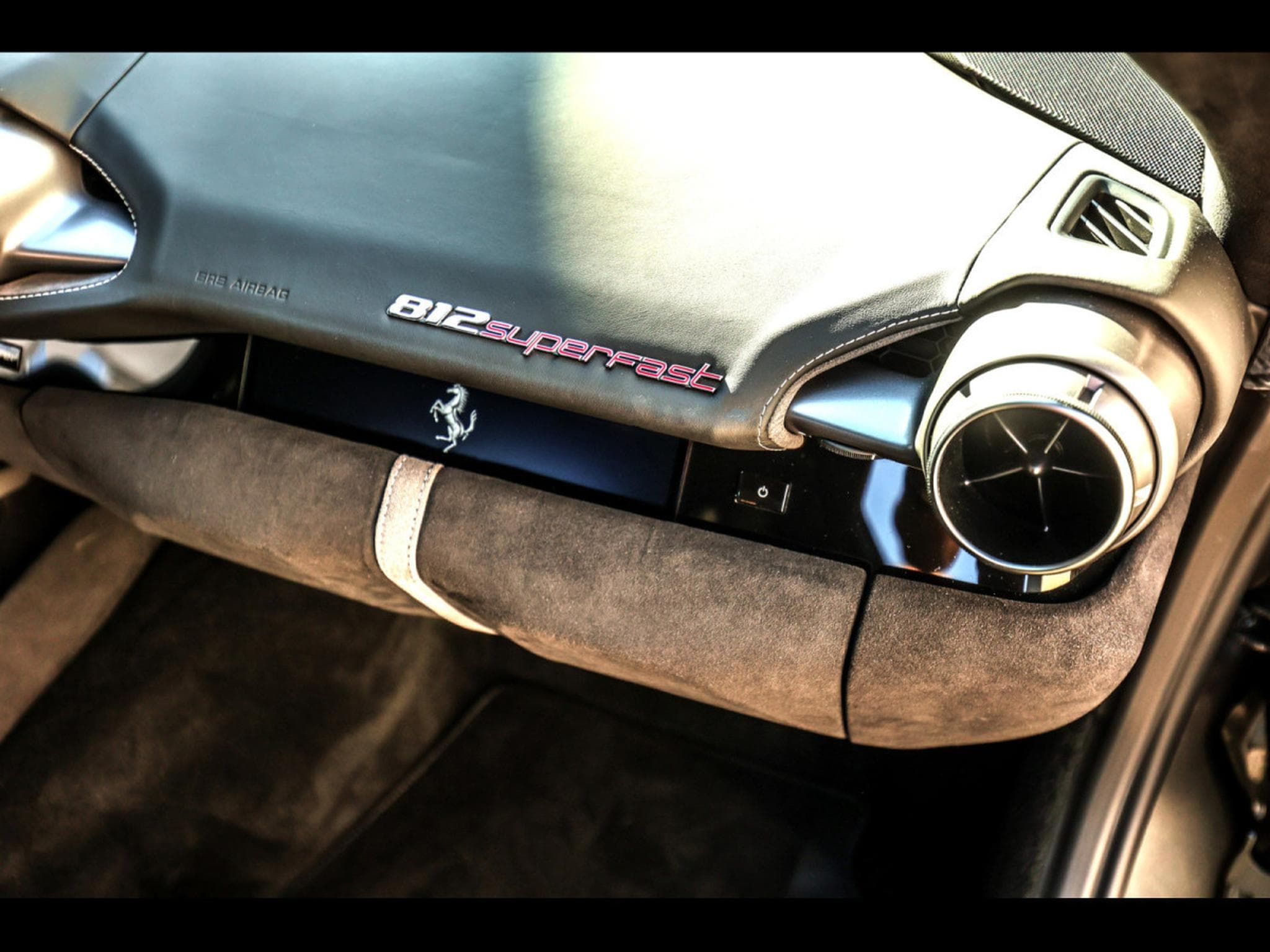 Ferrari 812 Superfast 6.5 V12 - POWER15 02/2027 - GRIGIO SILVERSTONE - P (2018) - Photo 20