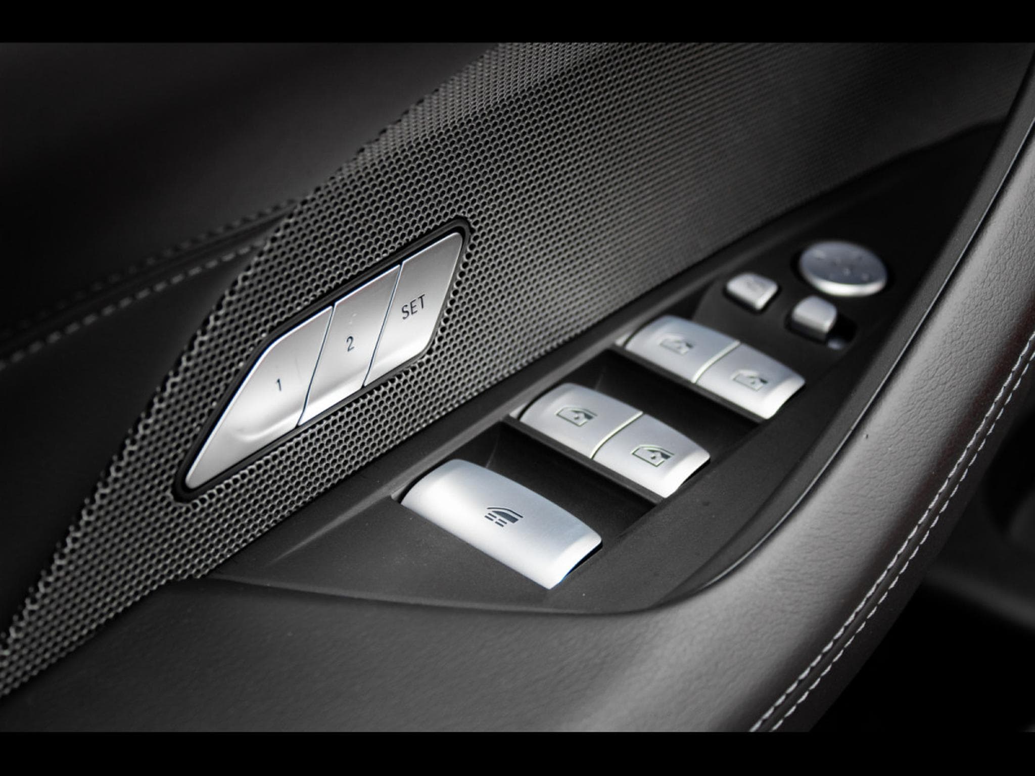 BMW M4 COMPETITION M XDRIVE CABRIOLET (530 CH) - BMW INDIVIDUAL FRO (2024) - Photo 24