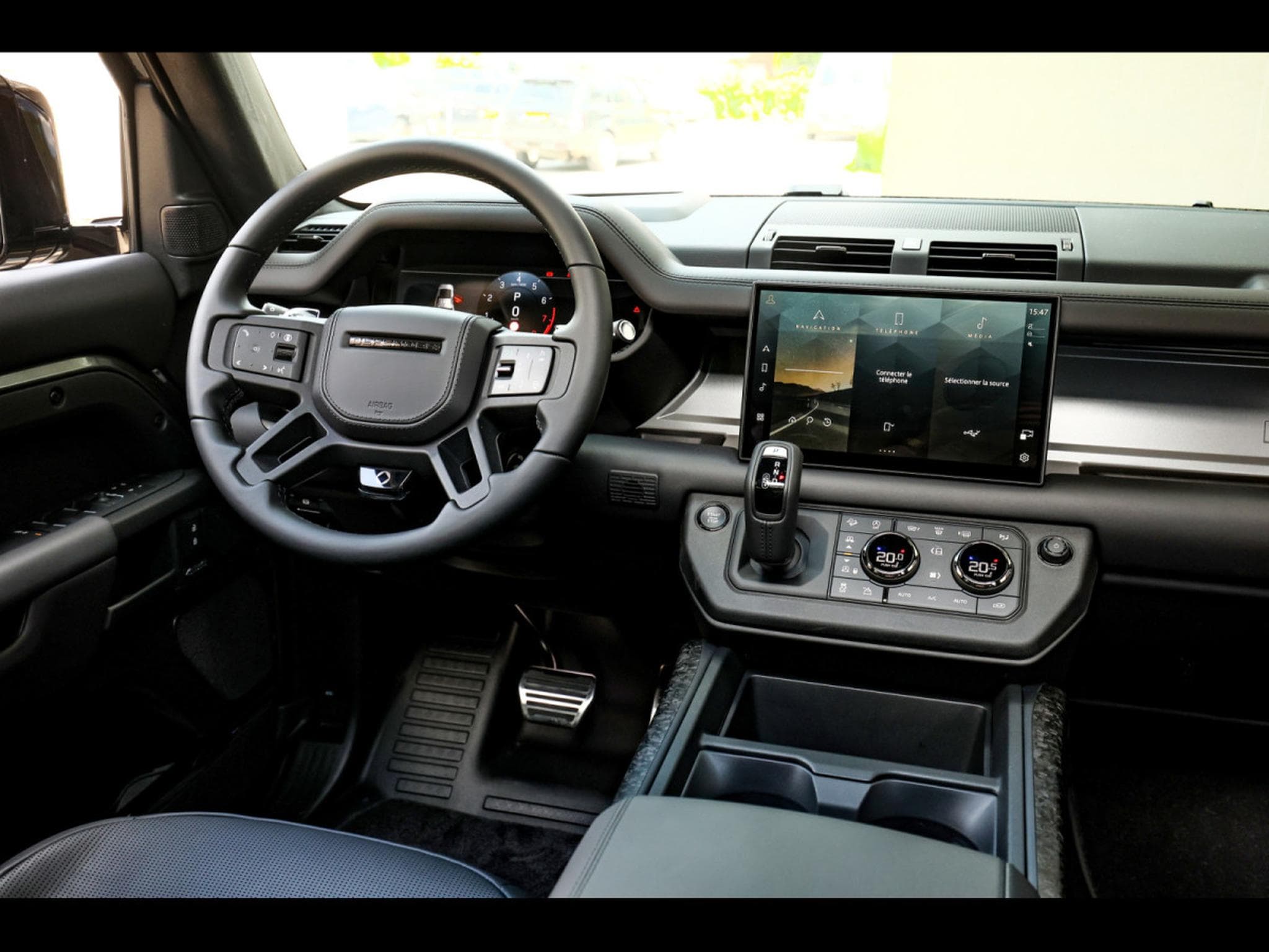 Land-Rover Defender 110 V8 P635 MHEV OCTA AWD EDITION ONE - FAROE GREEN - FULL S (2025) - Photo 19