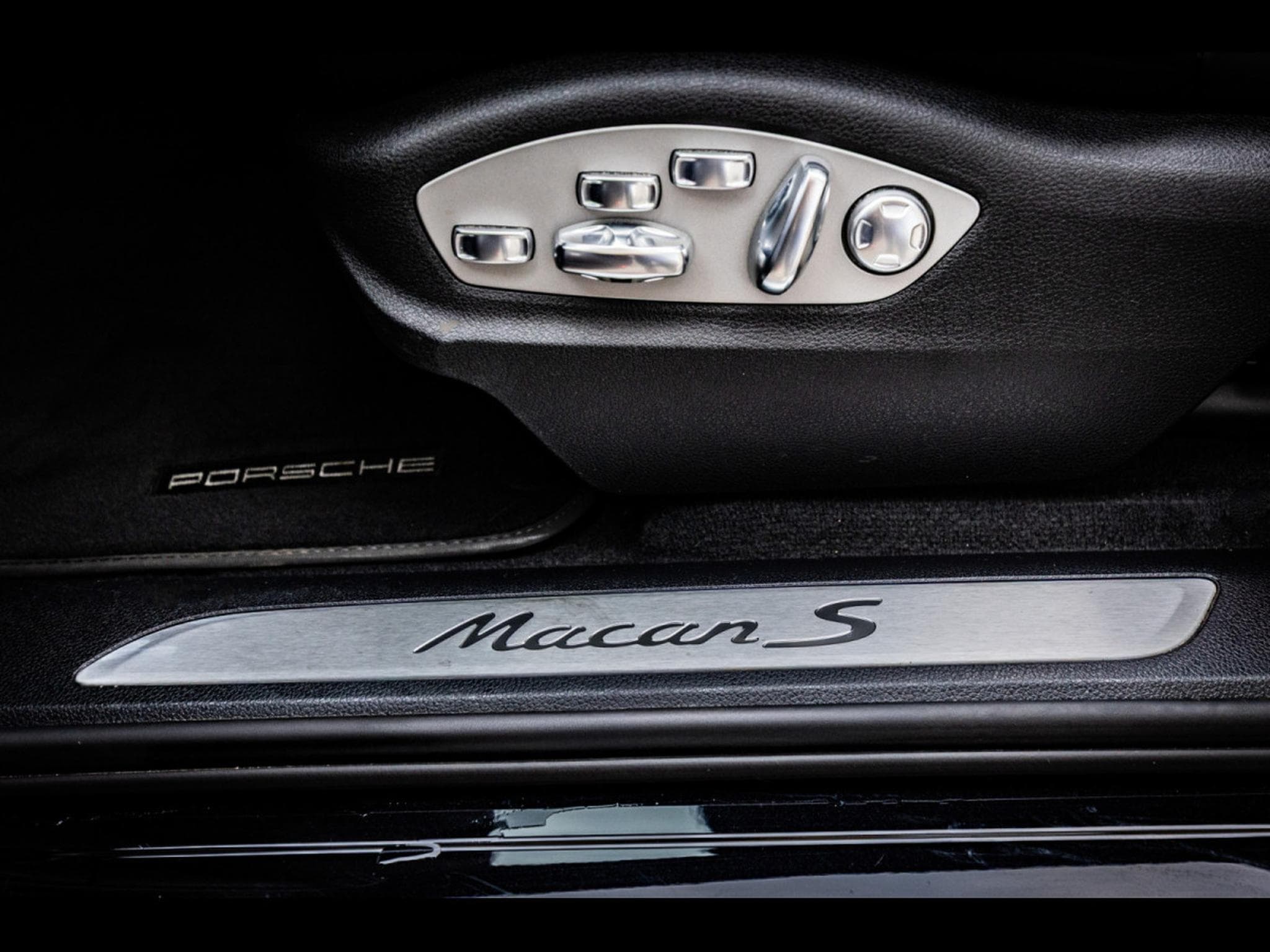 Porsche Macan II 3.0 S PDK (354 CH) - JET BLACK METALLIC (2020) - Photo 23