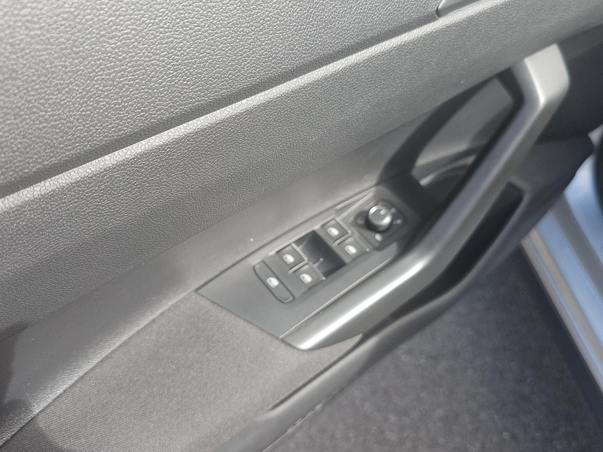VW Polo R-Line (2026) - Photo 13