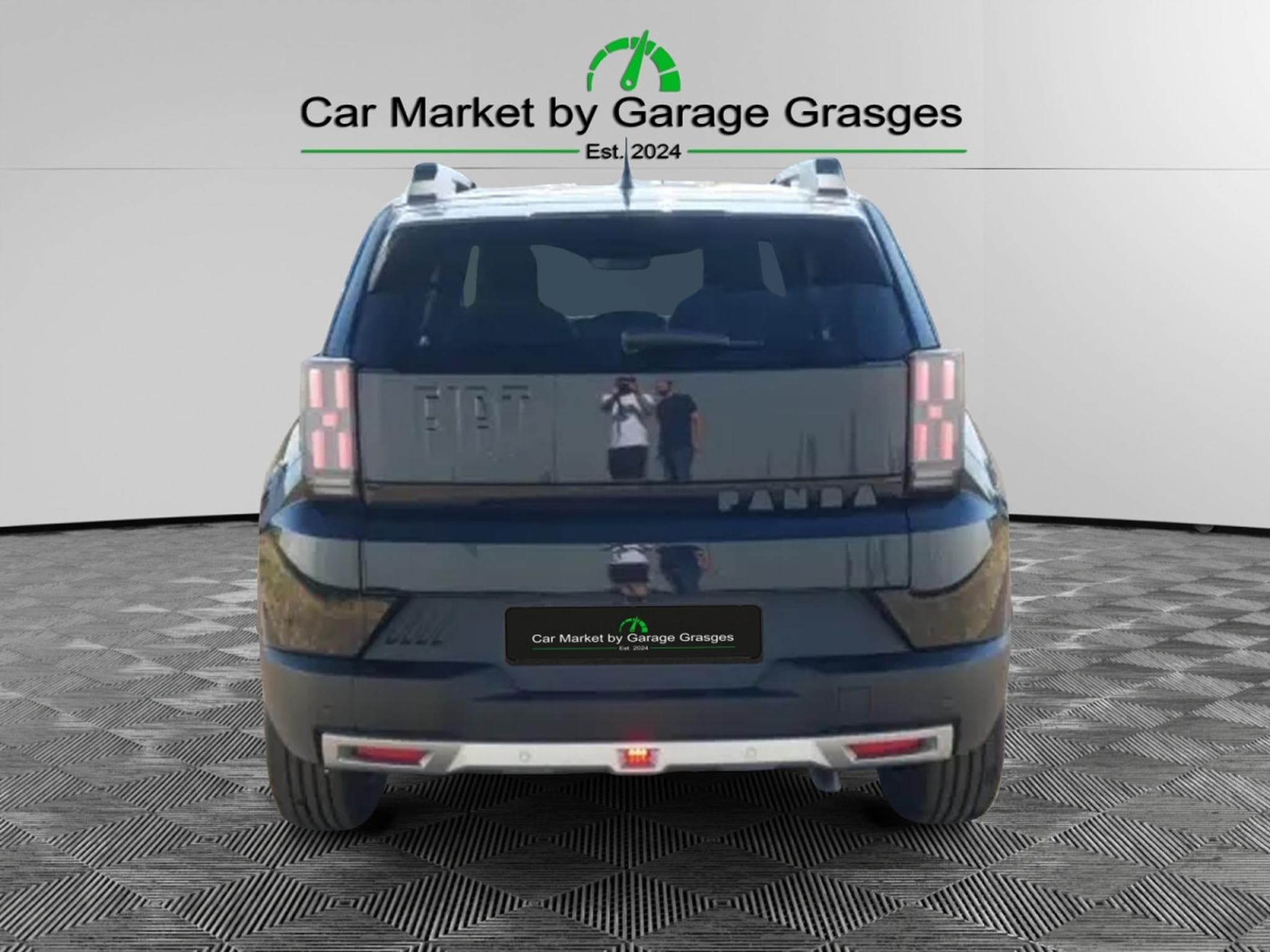Fiat Grande Panda HYBRID LA PRIMA 1.2 (2026) - Photo 4