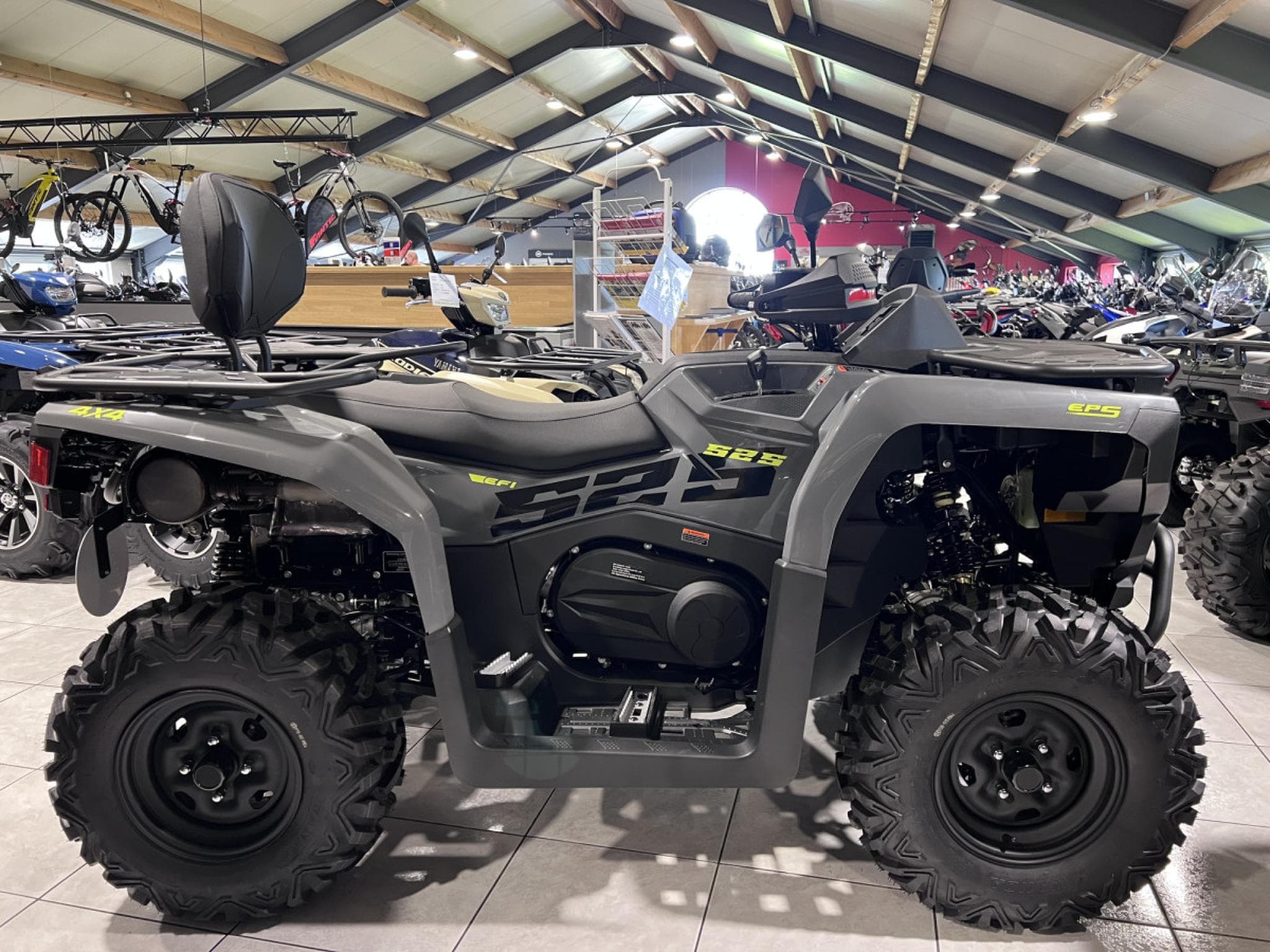 UP MOTO TCROSSER 525 L  L7 E L L7 EPS (2026) - Photo 1