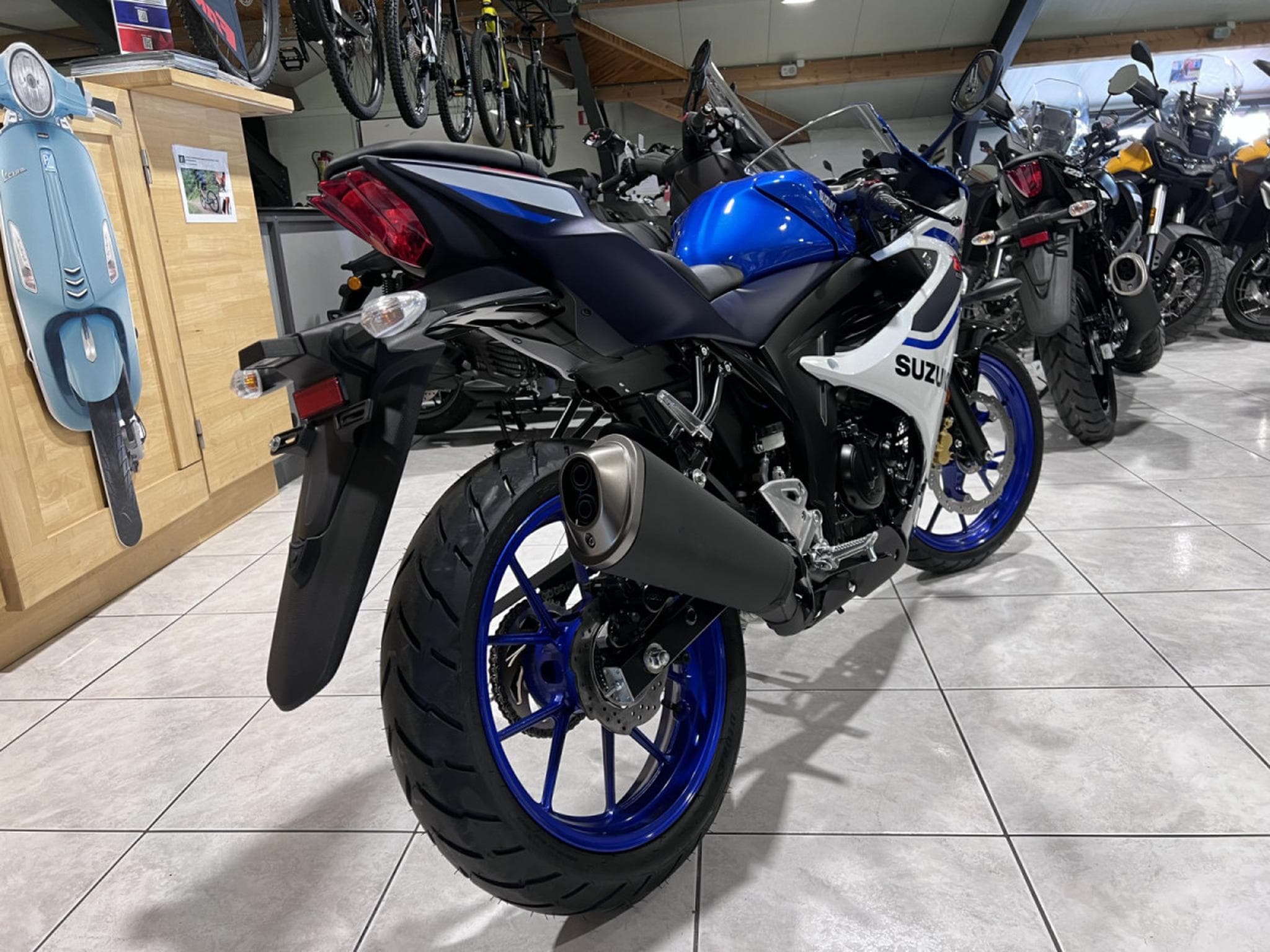 Suzuki GSXR (2026) - Photo 3