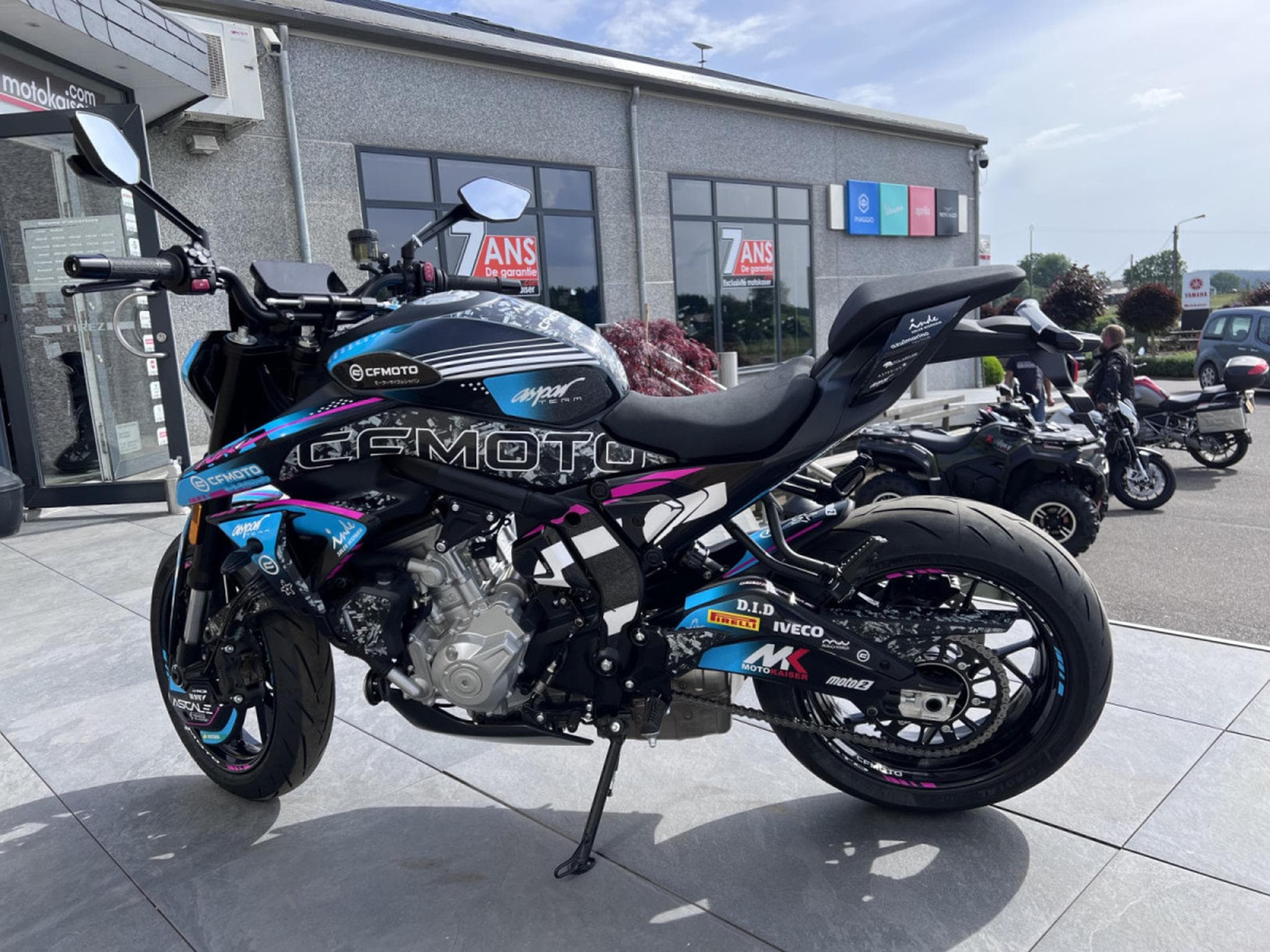 CF Moto 675 NK Réplica (2026) - Photo 4