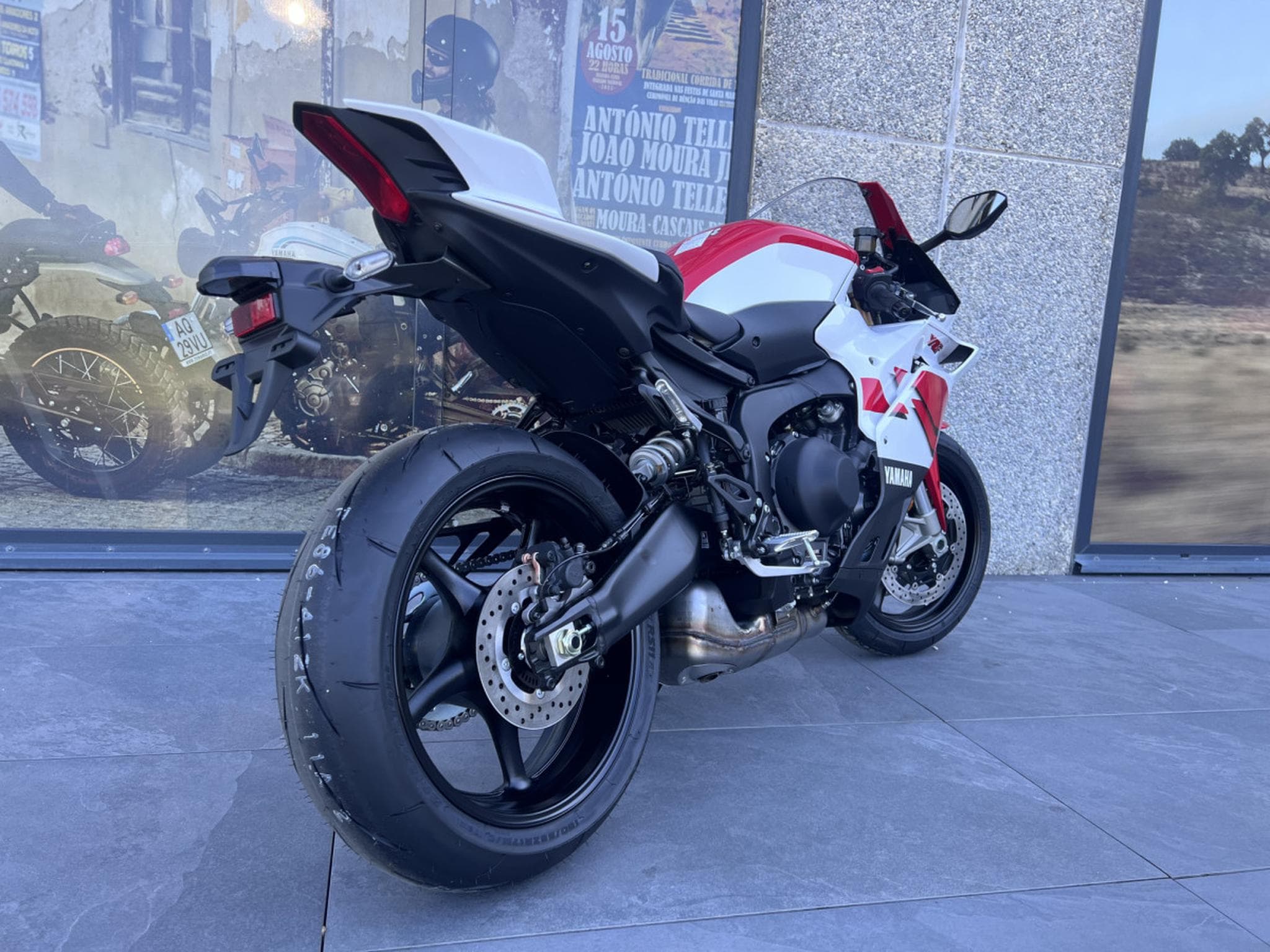 Yamaha R9 70 TH (2026) - Photo 3