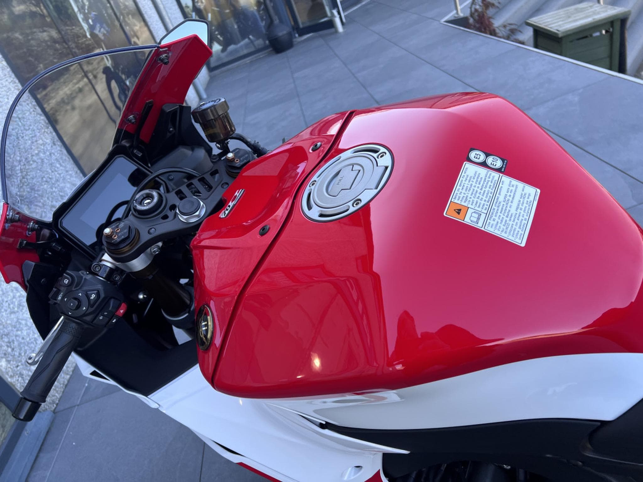 Yamaha R9 70 TH (2026) - Photo 7