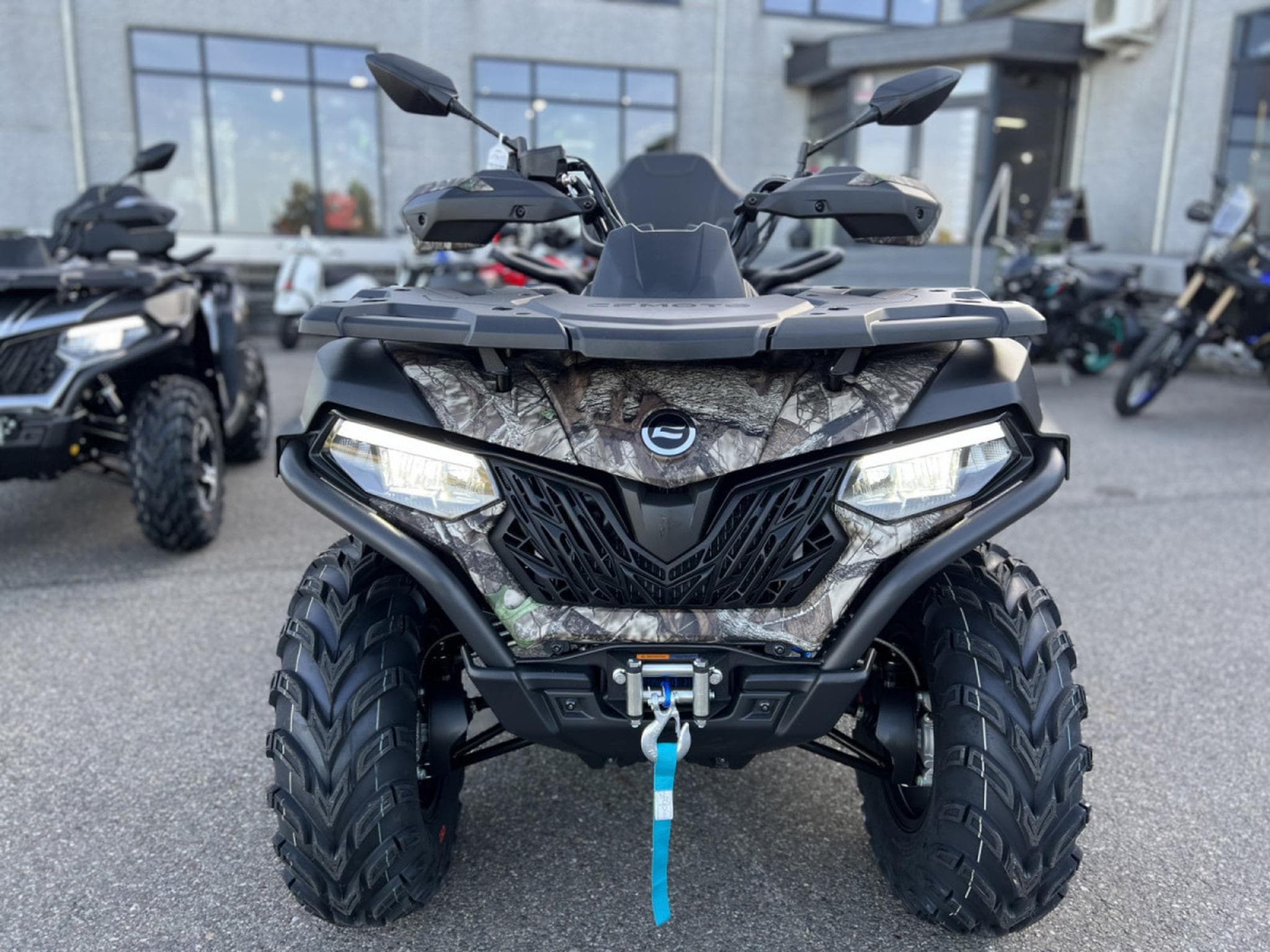 CF Moto CForce 625 TOURING EPS L7 (2026) - Photo 2