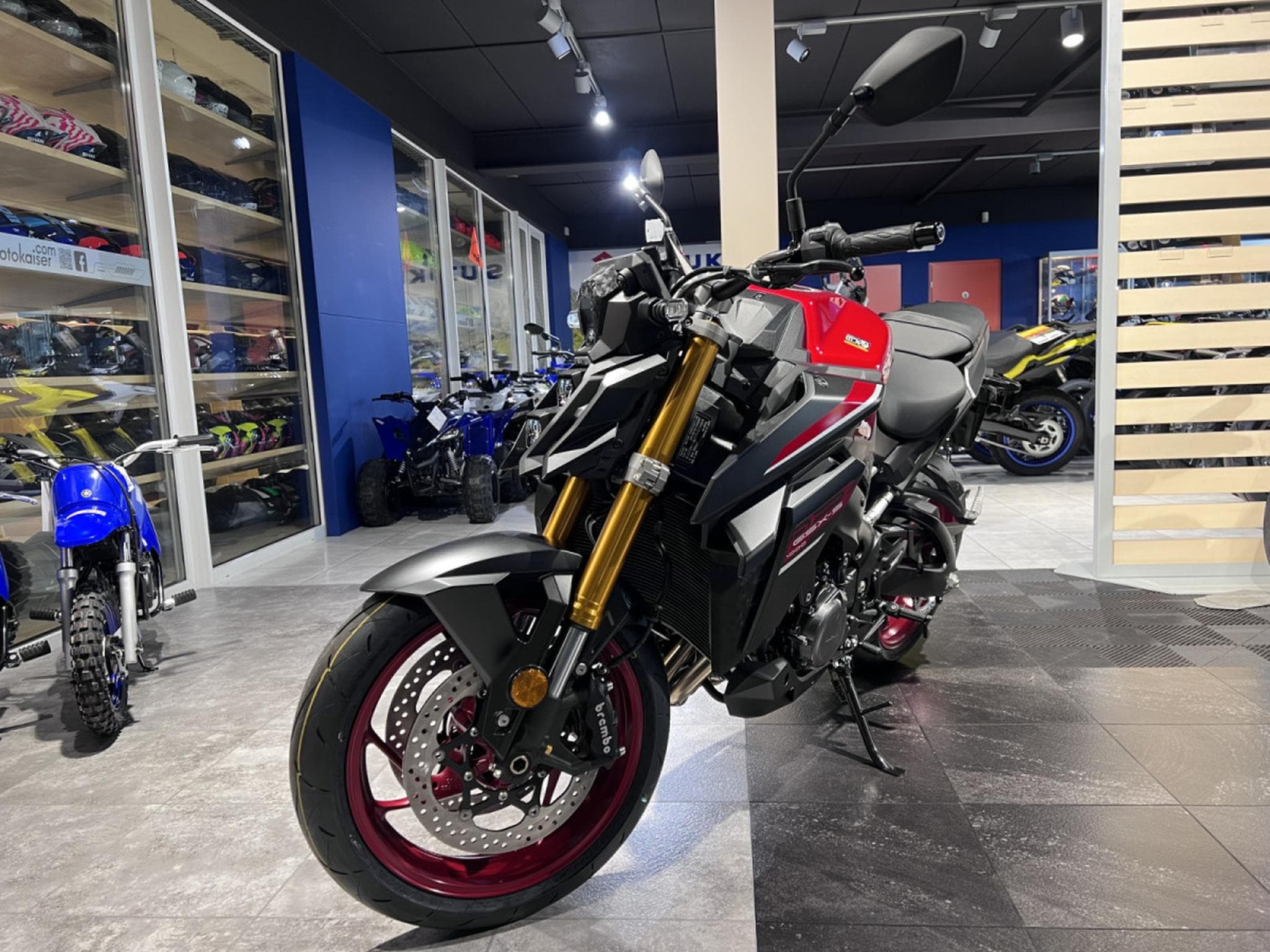 Suzuki GSX-S (2026) - Photo 2