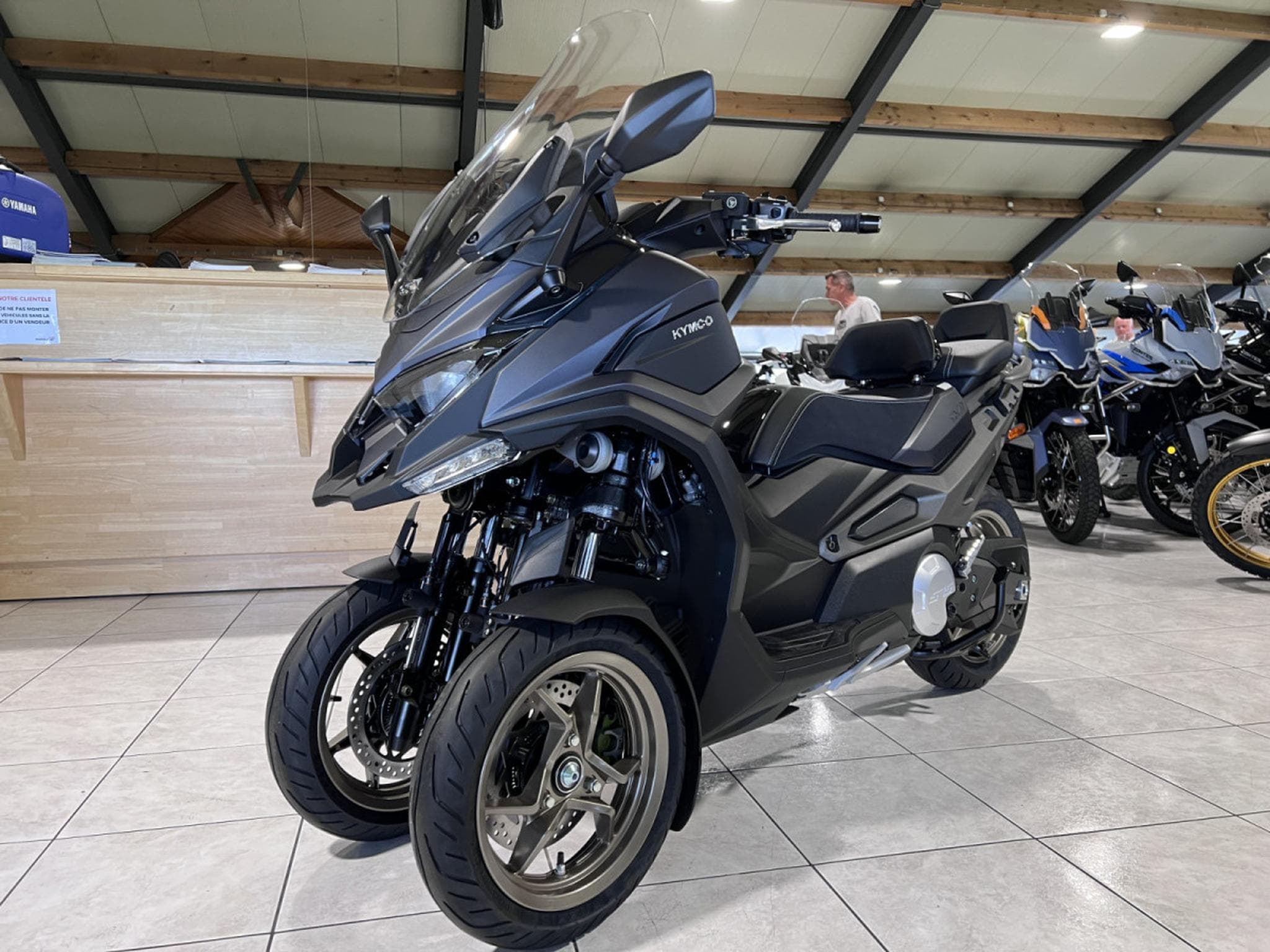 Kymco CV3 575 (2026) - Photo 2