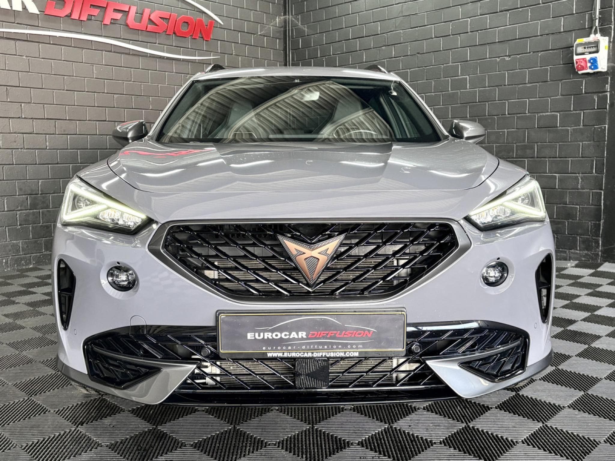 Cupra Formentor VZ 245CV eHybrid PHEV DSG6 *CAM* *ATTELAGE* HAYON* (2023) - Foto 2