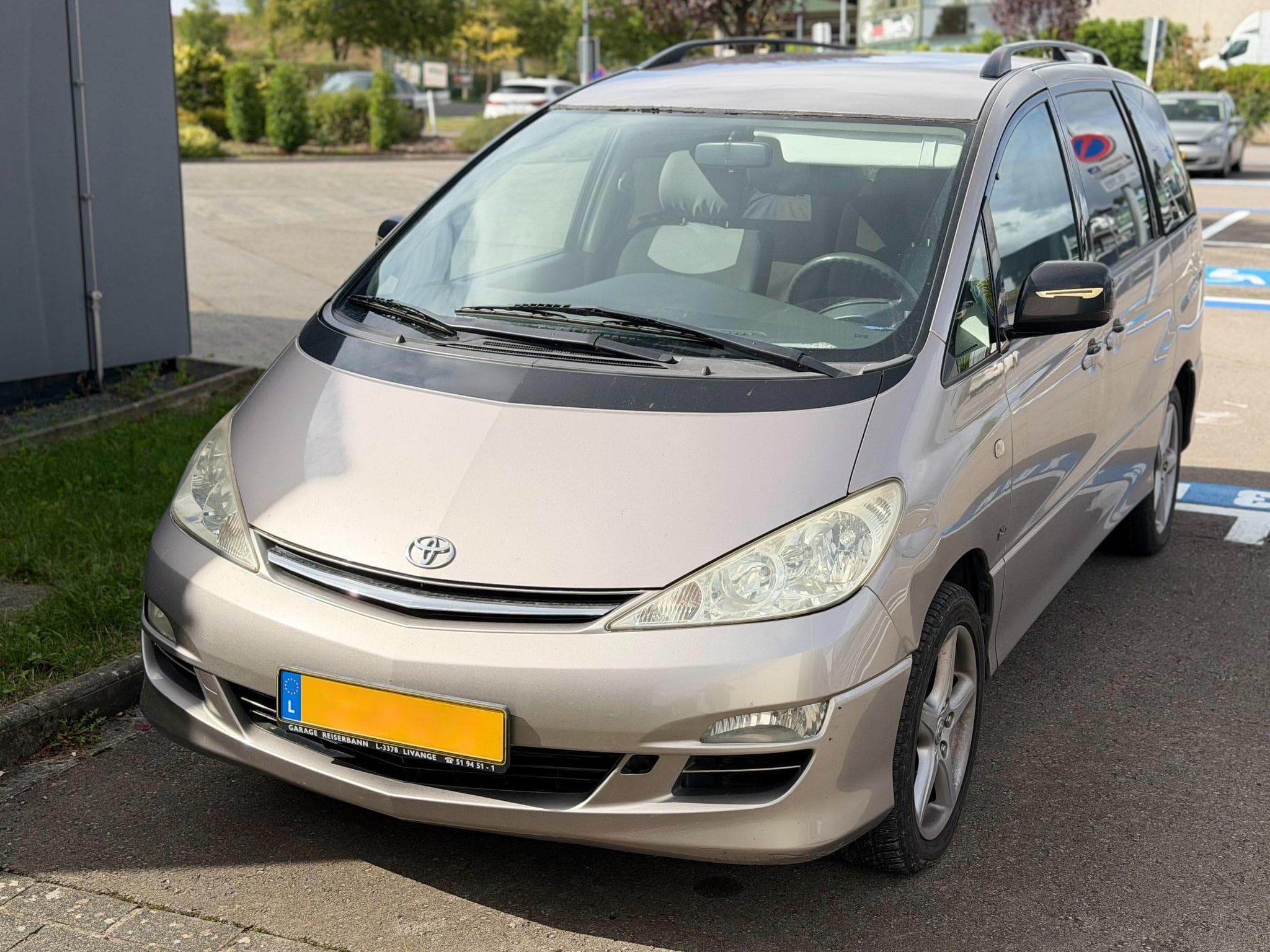 Toyota Previa 2.0 D4d 116 7pl (2006) - Photo 2