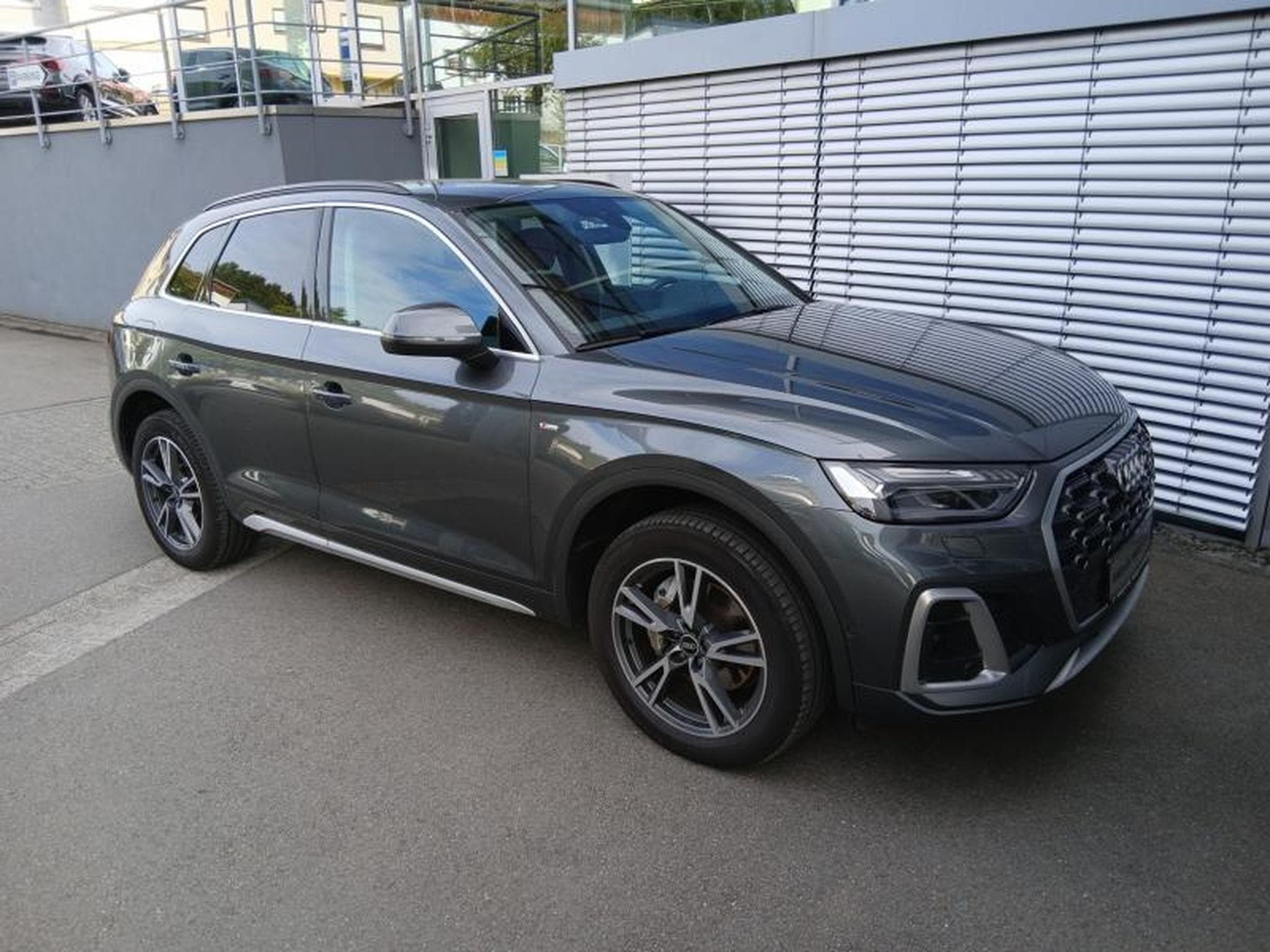 Audi Q5 S-line 40 TDI quattro s-tronic (2021) - Photo 5
