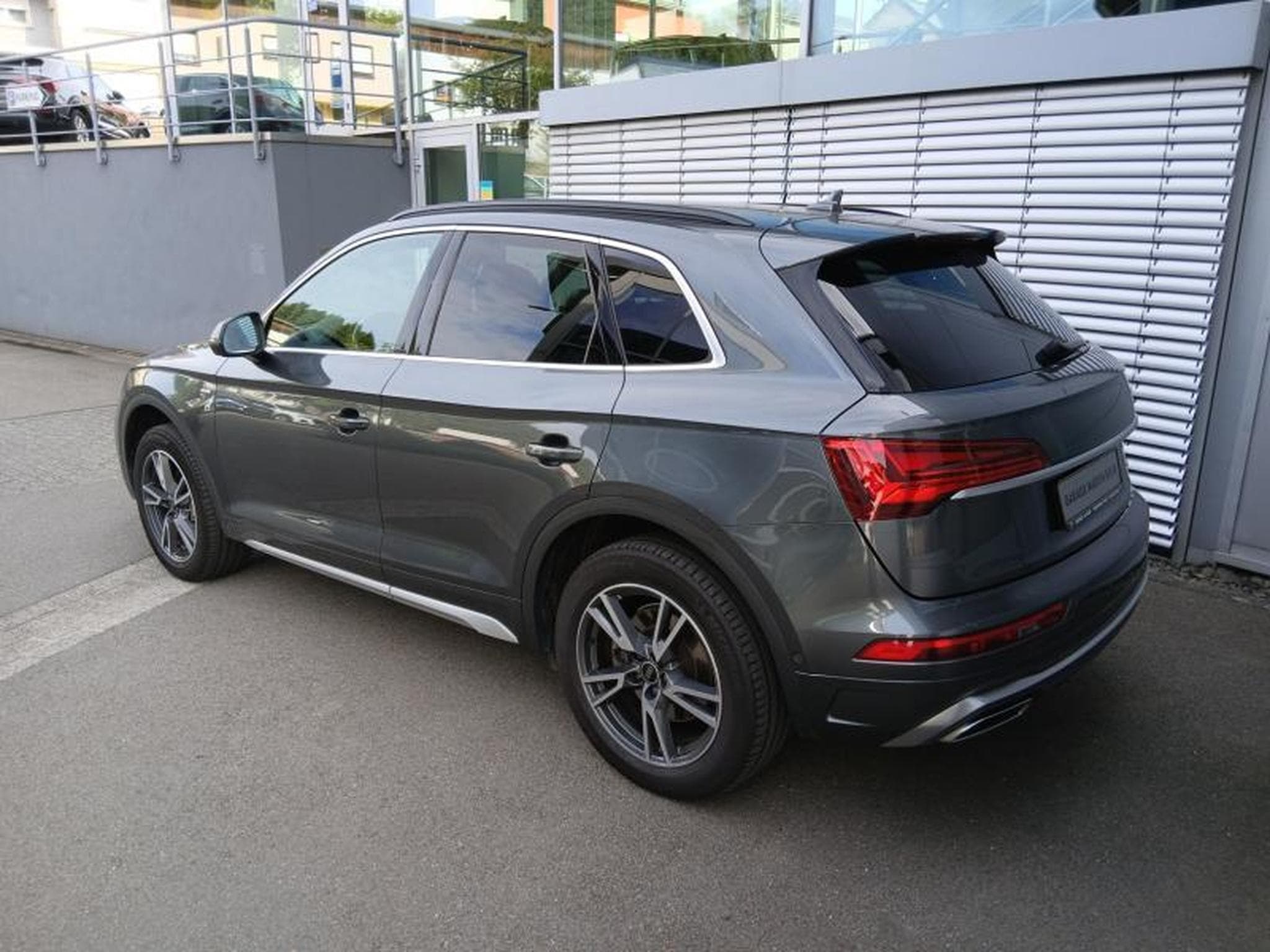 Audi Q5 S-line 40 TDI quattro s-tronic (2021) - Photo 2