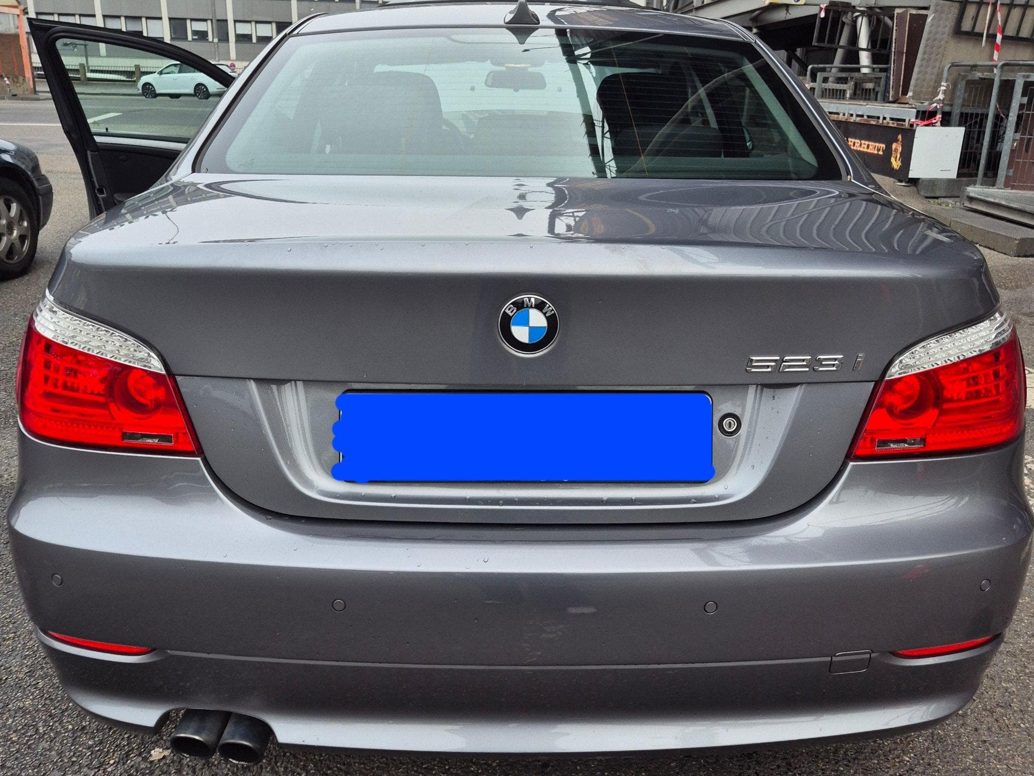 BMW 523 (2007) - Photo 2