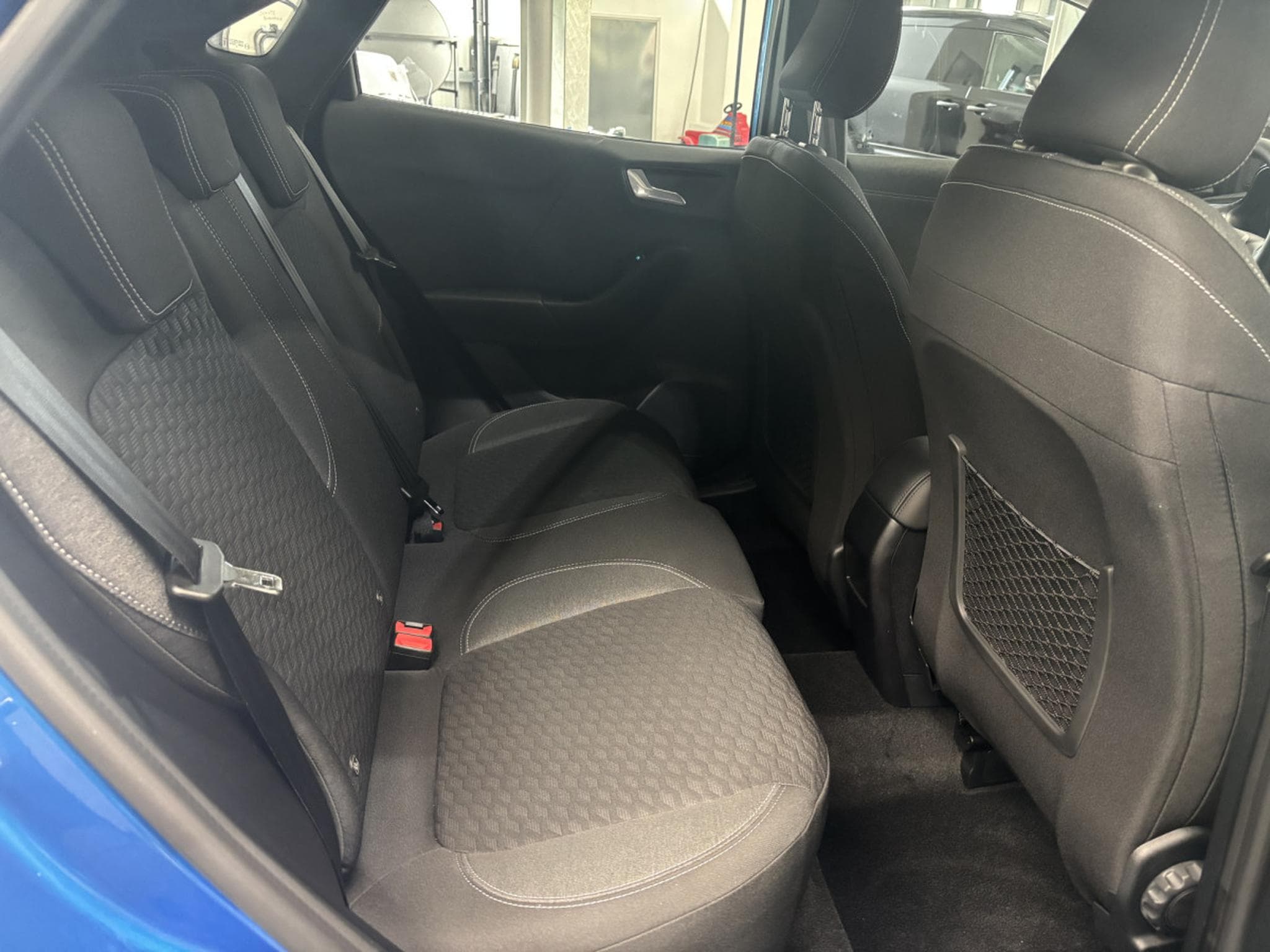 Ford Puma 1.0 Ecoboost Titanium (2024) - Photo 12