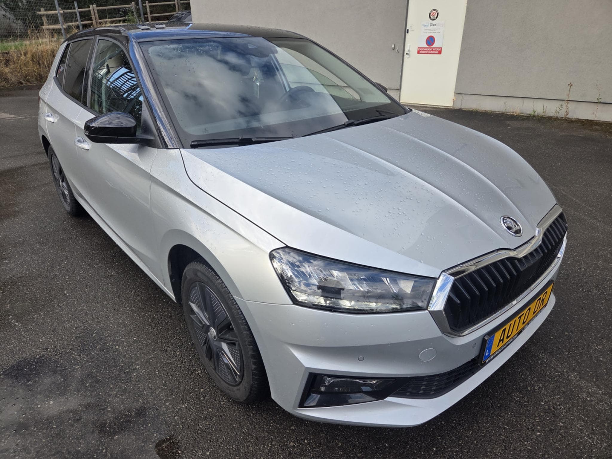 Skoda Fabia TSI 116 CV DSG7 Garantie 12 Mois (2024) - Photo 3