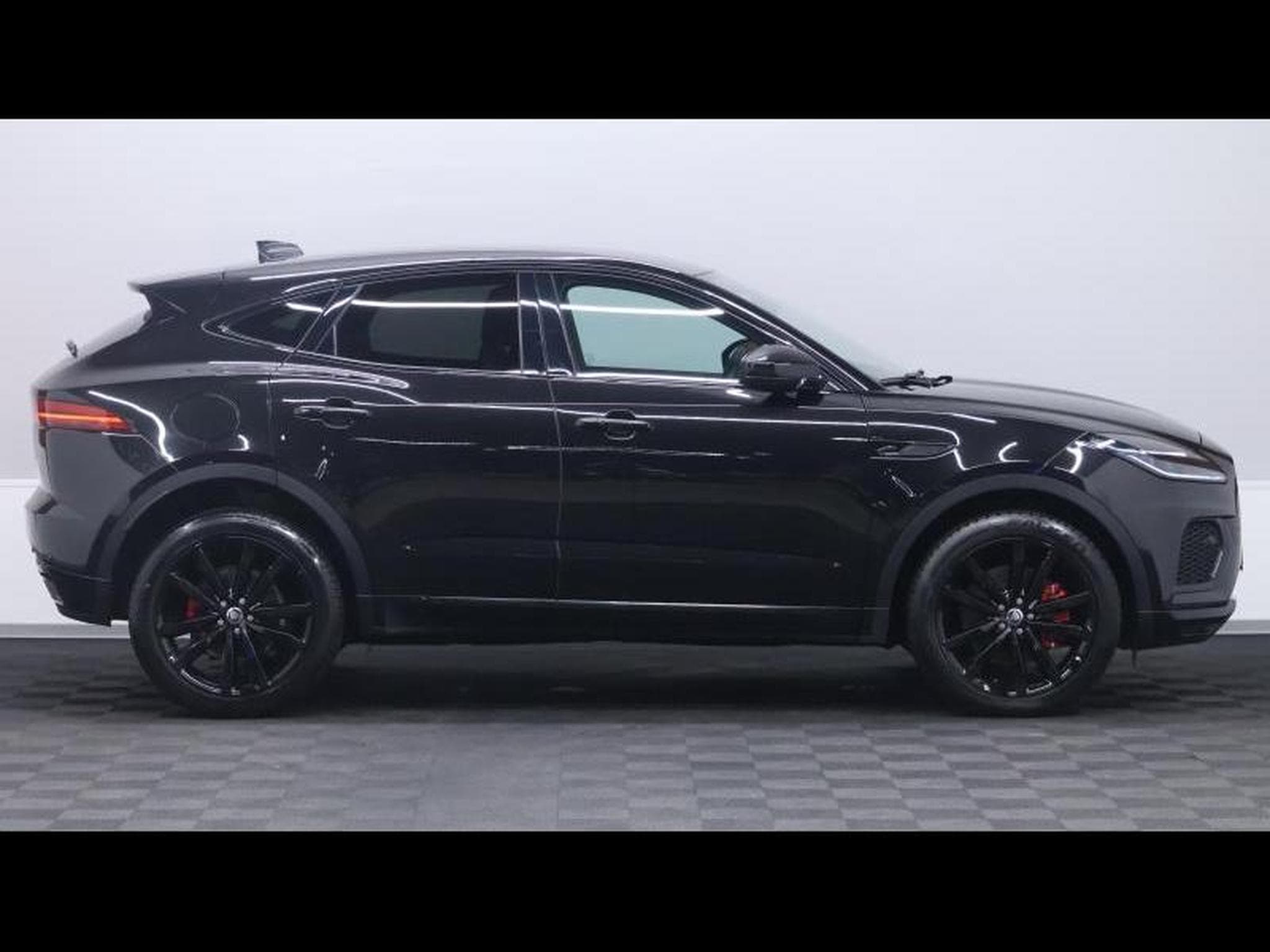 Jaguar E-Pace D200 Dynamic SE AWD Auto (2023) - Photo 3