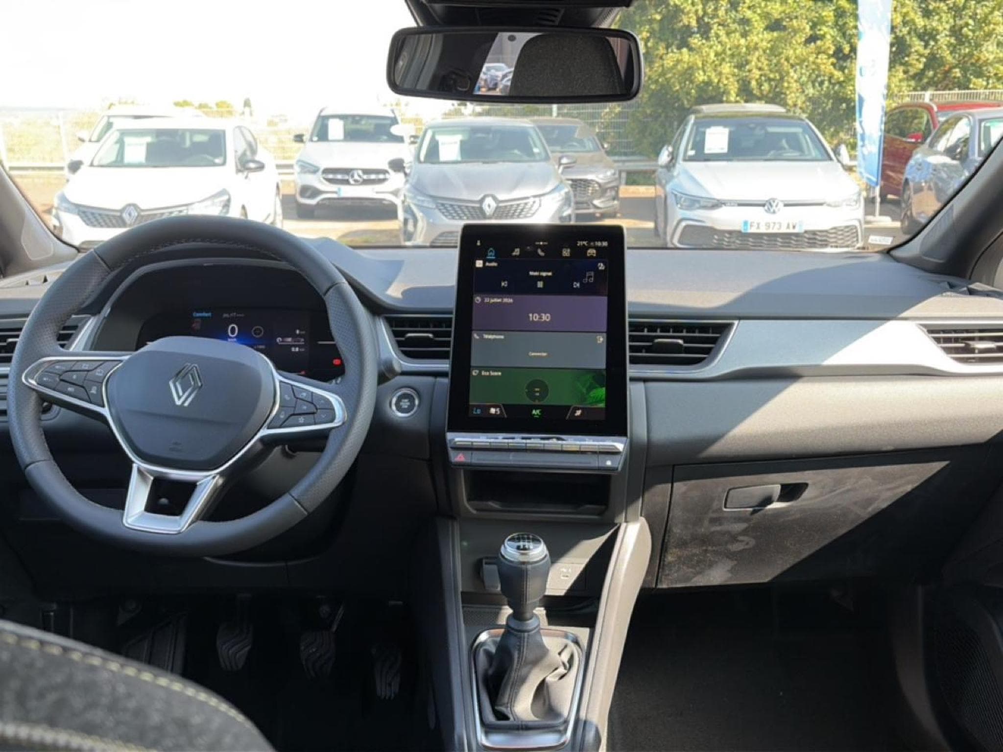 Renault Captur 1.2 TCE 115 TECHNO (2026) - Photo 10