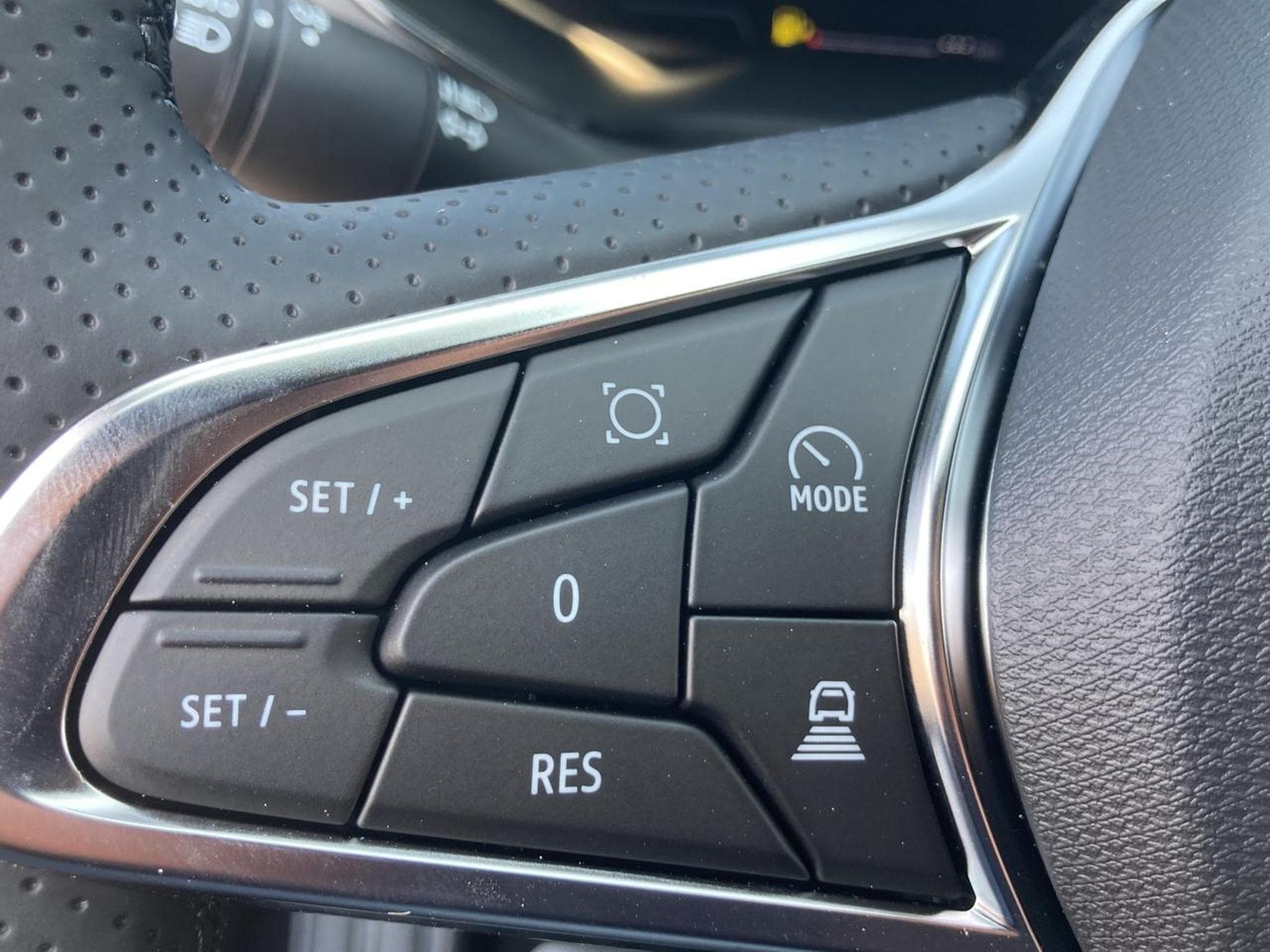 Renault Captur 1.2 TCE 115 TECHNO (2026) - Photo 14