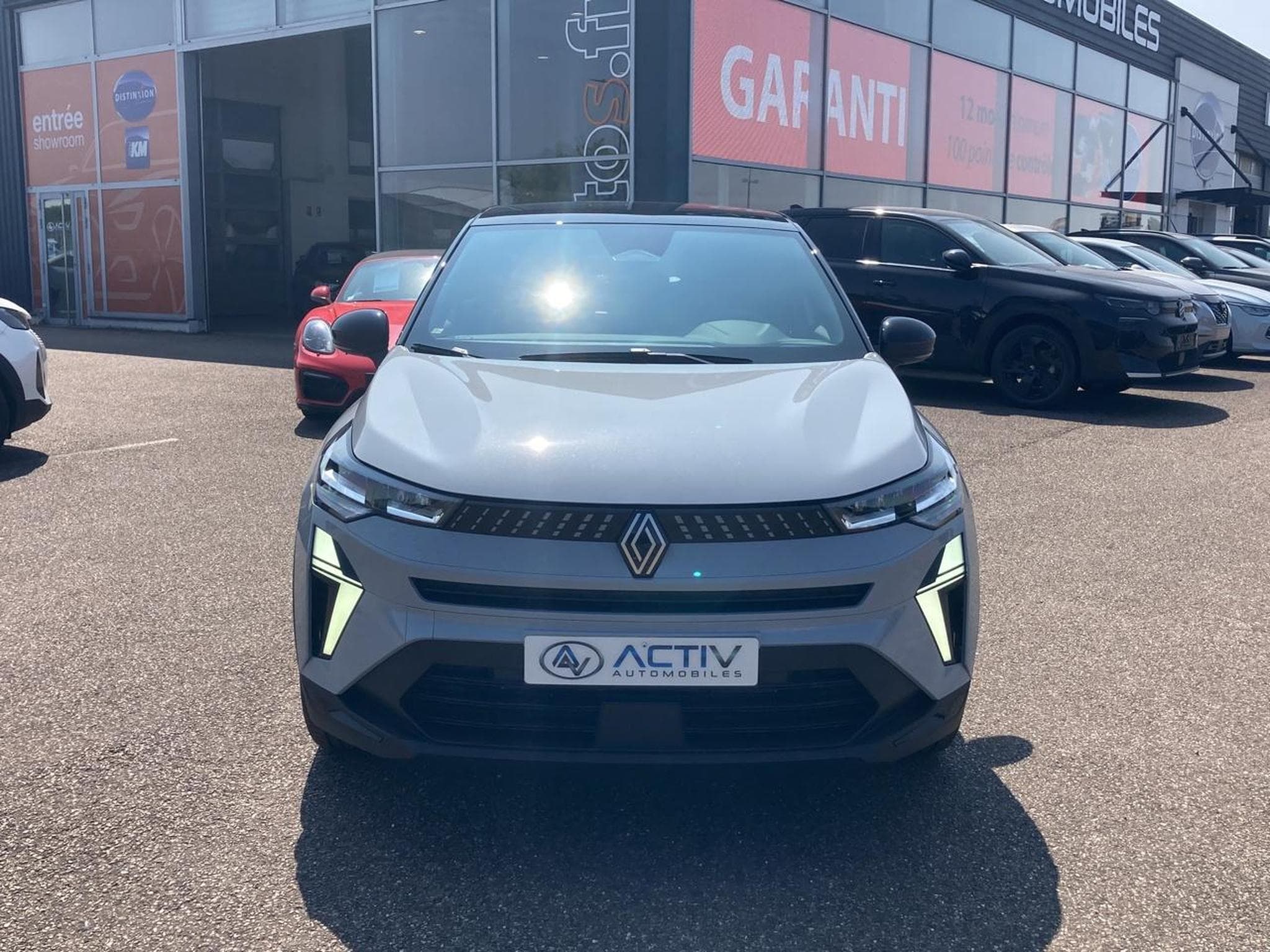 Renault Captur 1.2 TCE 115 TECHNO (2026) - Photo 2