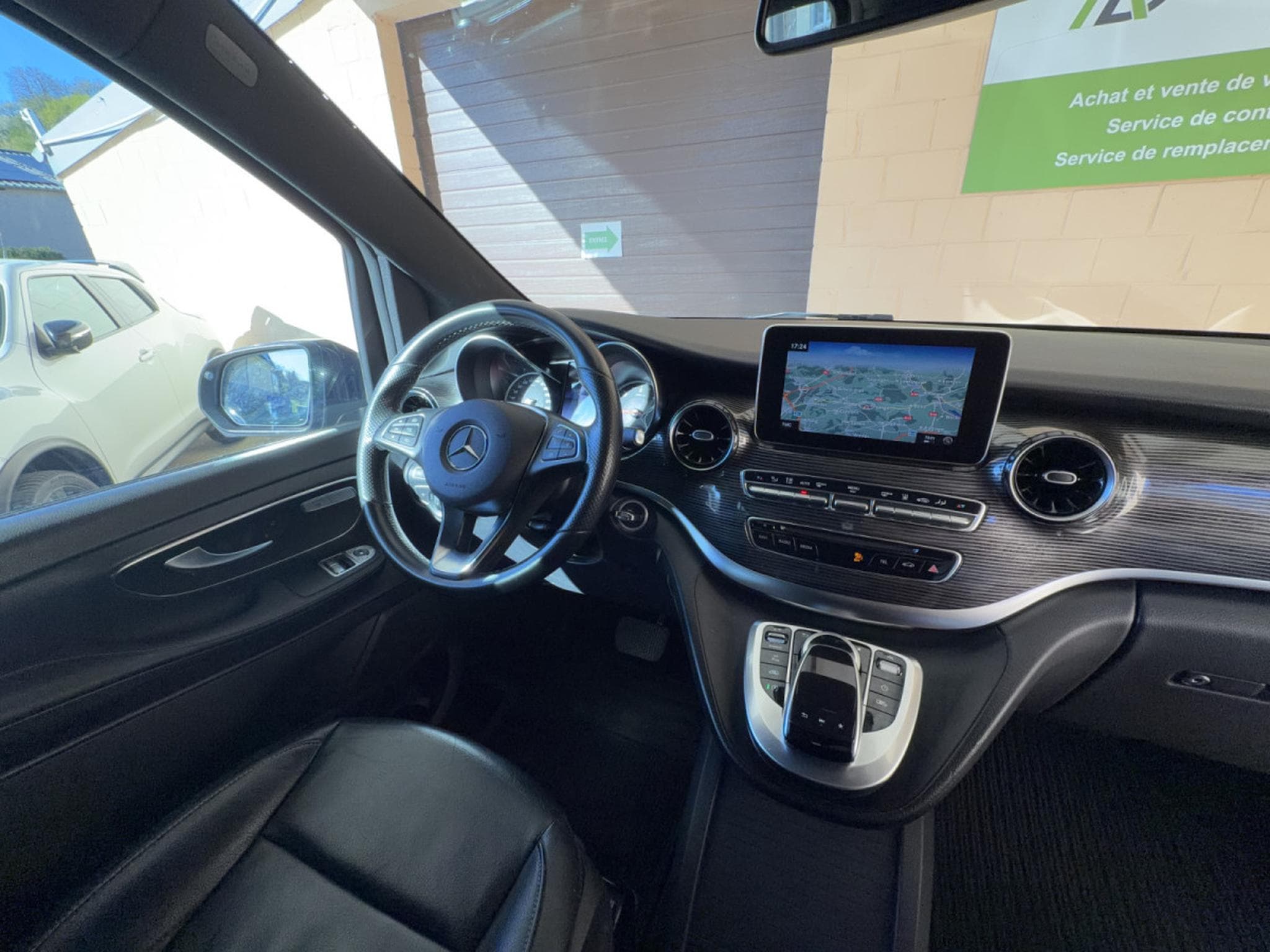 Mercedes V 300 d Avangarde LONG 360°  7 Places 239cv (2019) - Photo 7