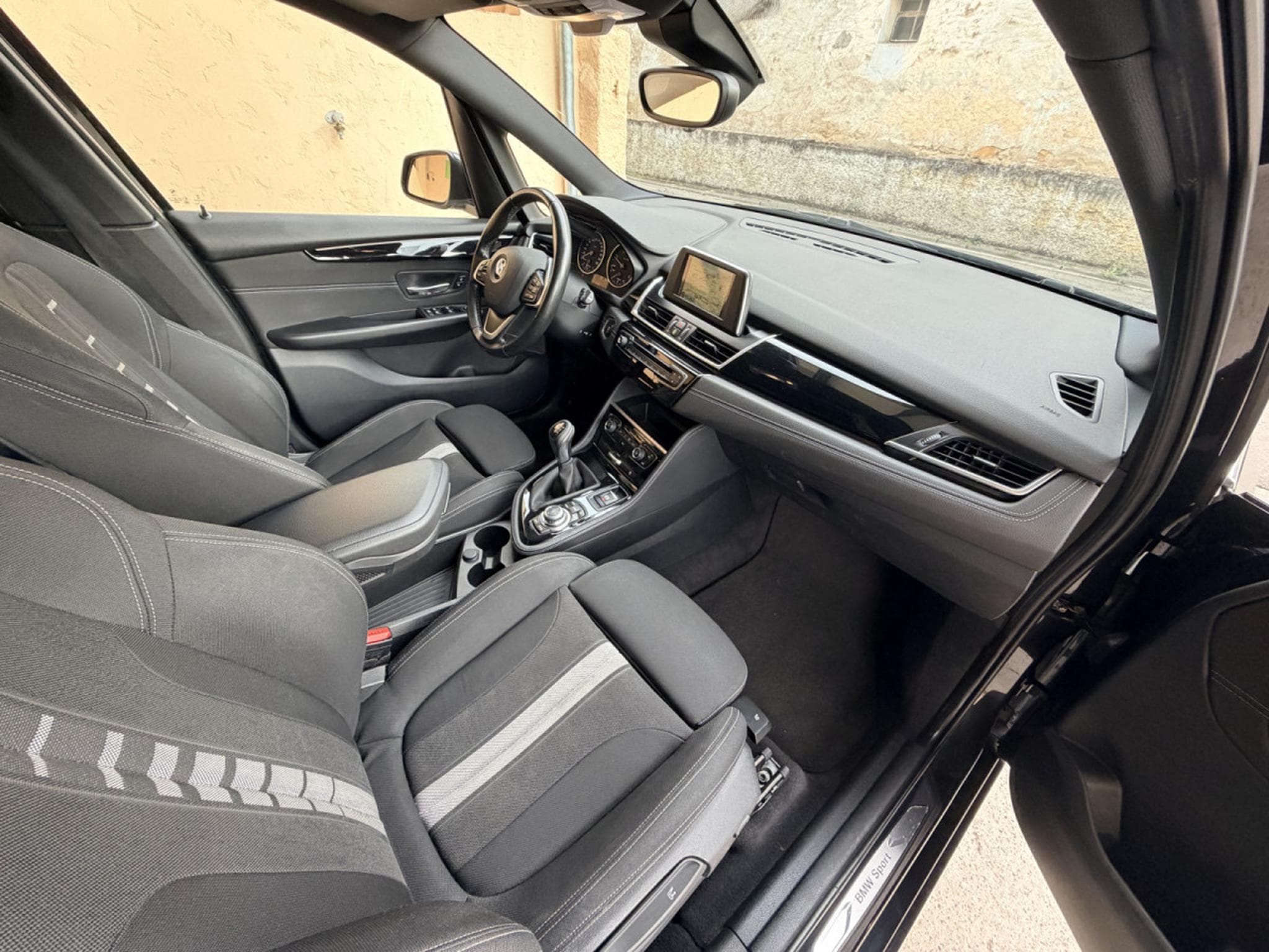 BMW 218 d SPORT LINE 150CV (2017) - Photo 6