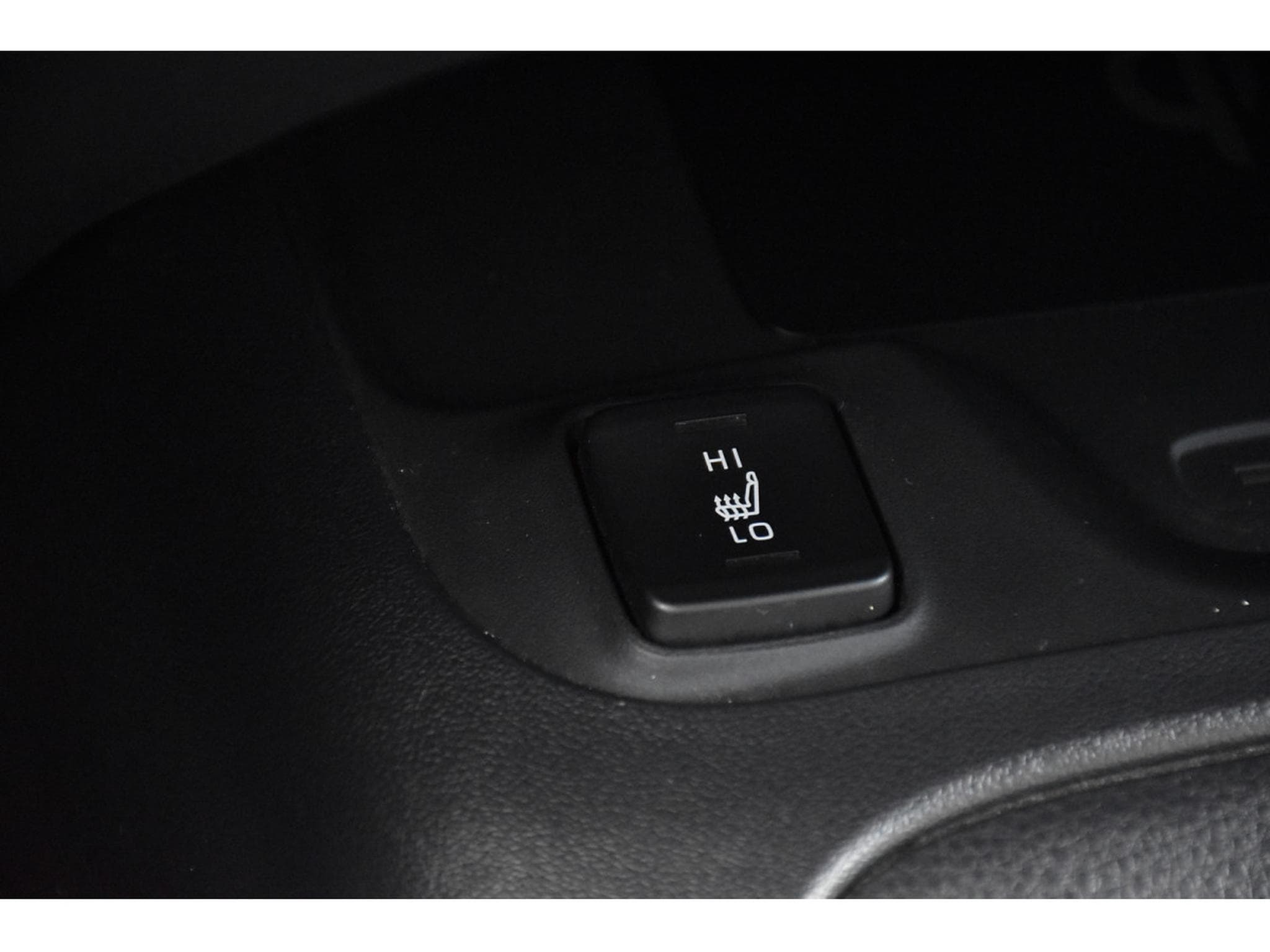 Toyota Corolla 1.8 Hybrid GR-Sport LANE GPS CAM PARK 1° MAIN (2022) - Photo 17